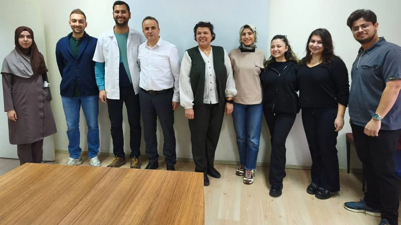 AFSÜ Diş Hastanesi Yönetimi Özverili Personeline Teşekkür Etti