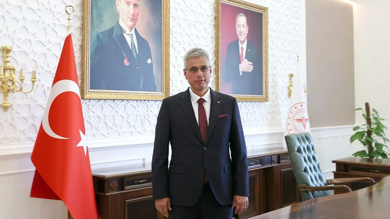 Afyon'a Bakan Ziyareti: Sağlık Hizmetlerinde Yeni Dönem Başlıyor Mu?