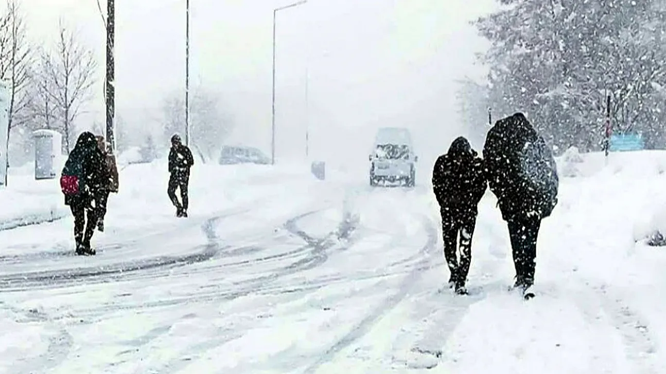 Afyon'un O İlçeleri ve Beldelerinde Okullar Bugün Tatil