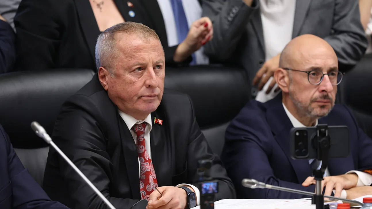 İYİ Parti'den Meclis'e Sert Şerh: 7 Bin 563 Şehidin İsmi Tek Tek Yazıldı