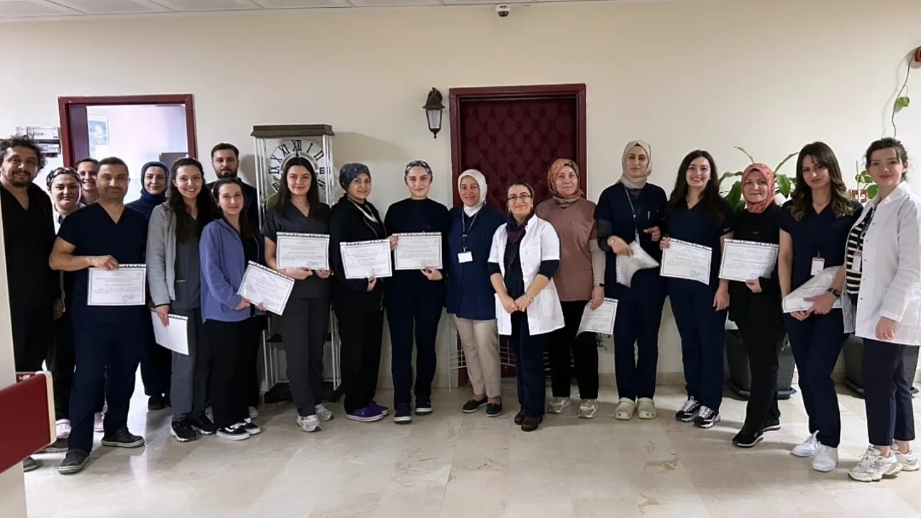 Kütahya'da 'Yoğun Bakım Hemşireliği Sertifikalı Eğitim' Programı