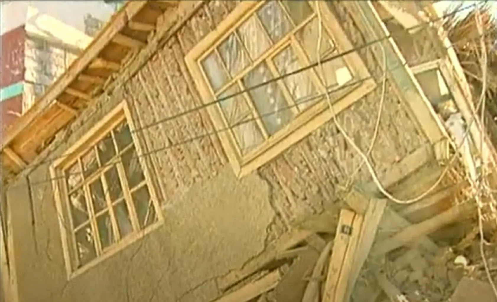 Afyon 6.5 Büyüklüğünde Depremle Sarsıldı!