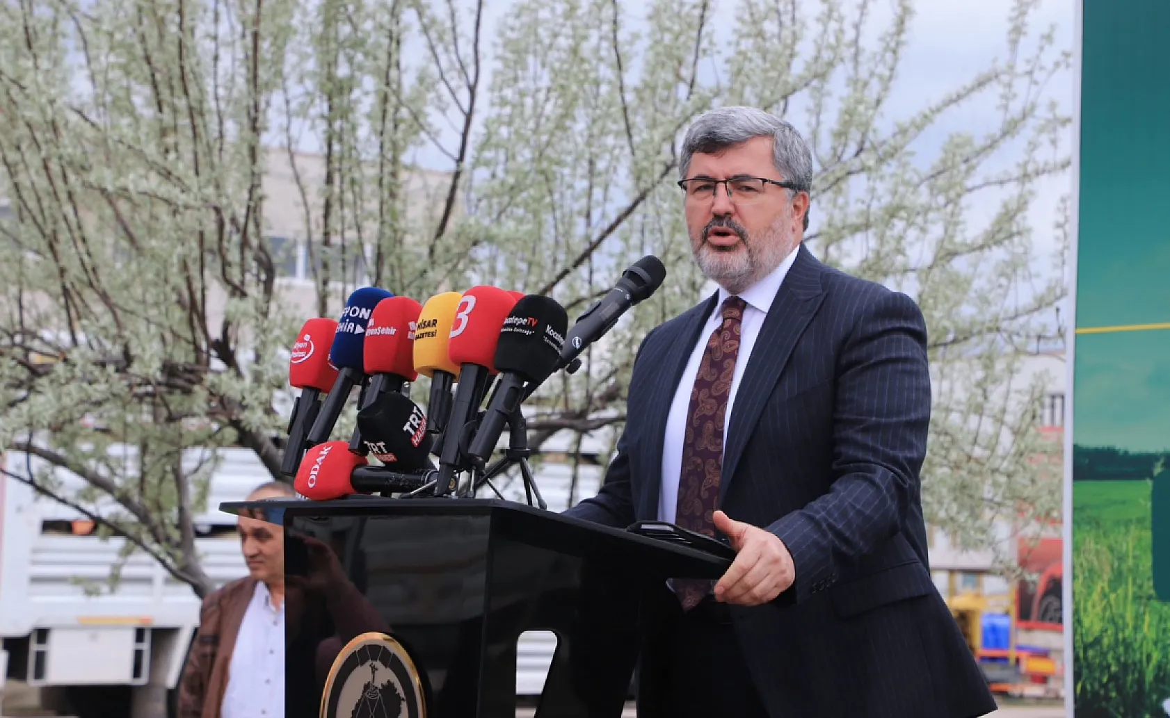 Vali Yiğitbaşı: Bu Projenin İkinci Bir Örneği Yok