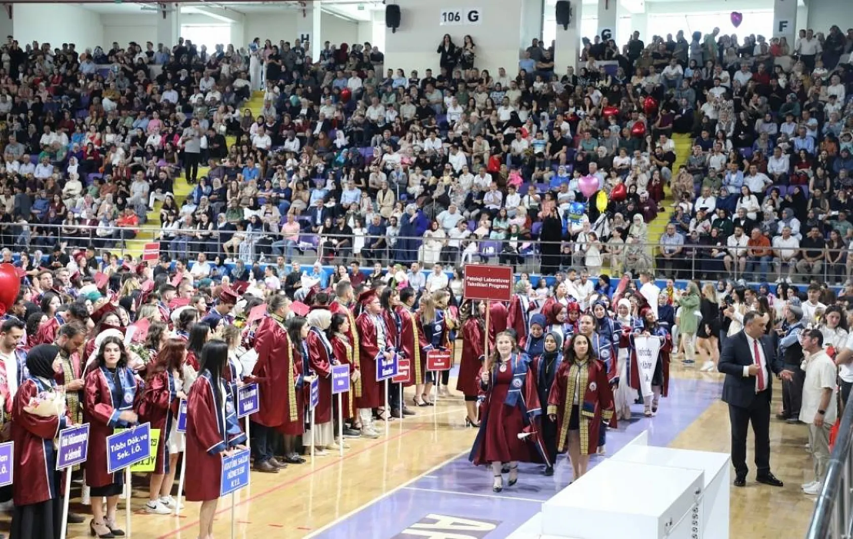 AFSÜ MYO'dan Bin Öğrenci Mezun Oldu