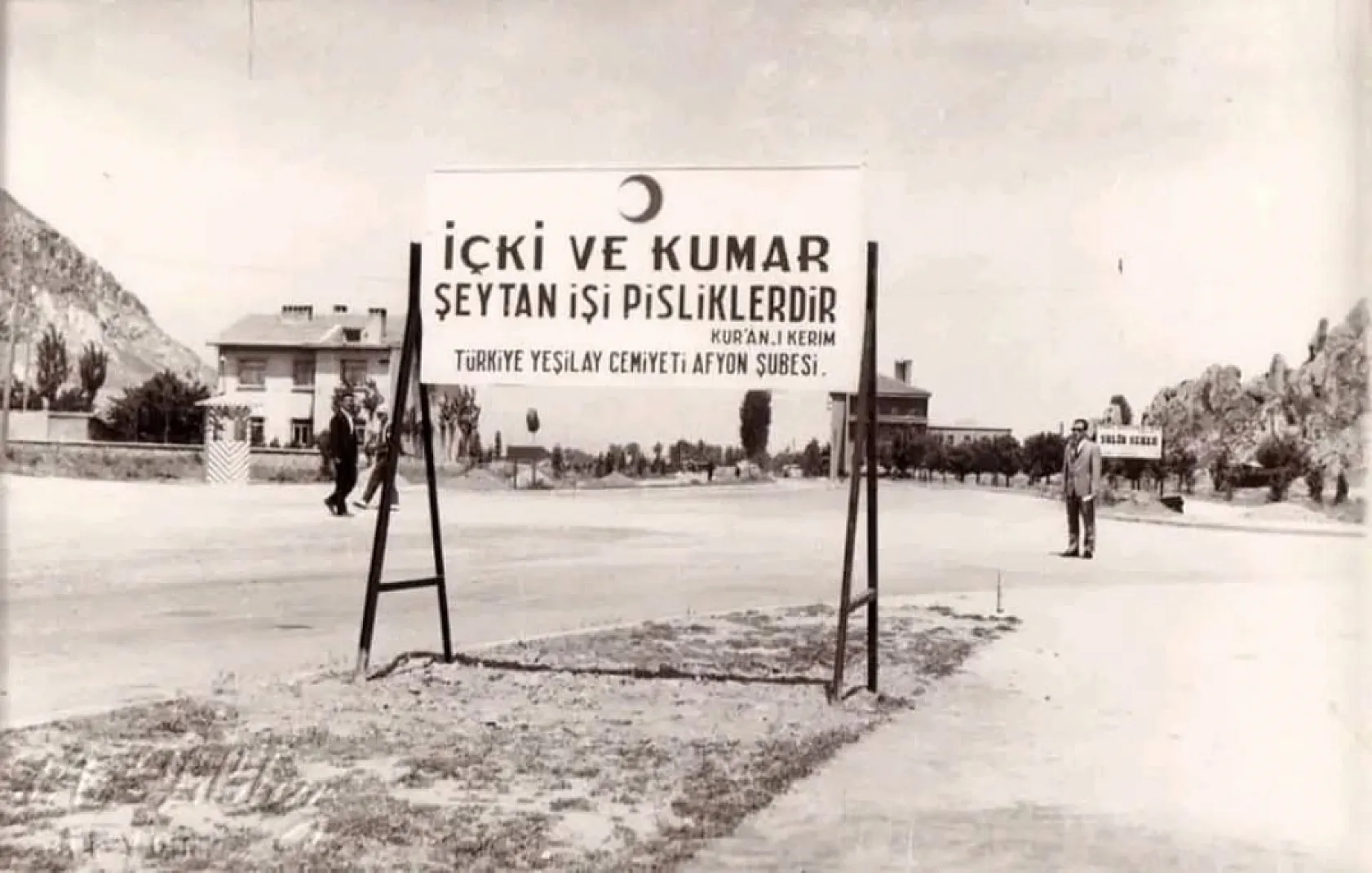 Afyon'daki O Tabela Ne Anlatıyor?