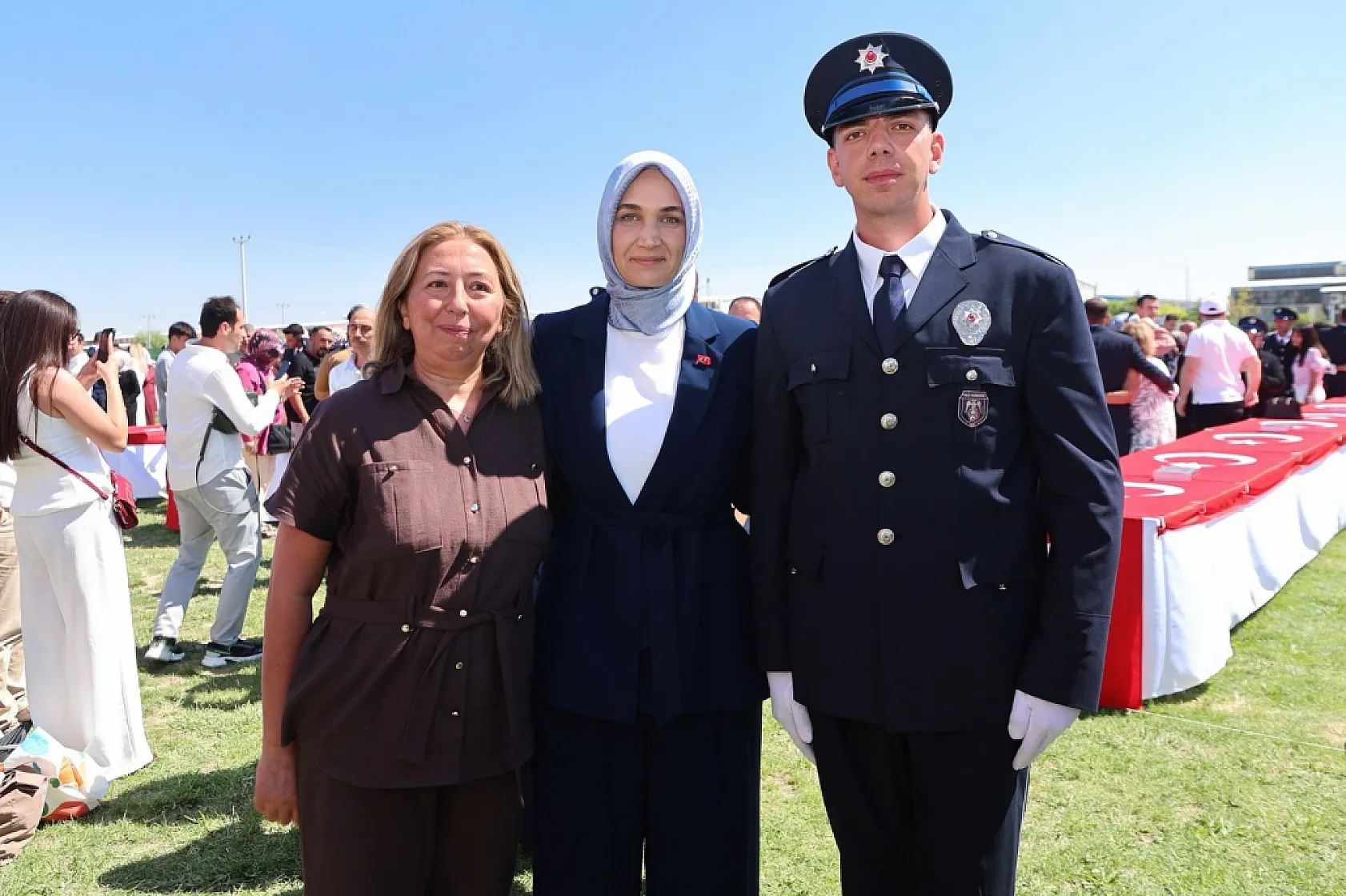Afyon'da 225 Öğrenci, Polisliğe Adım Attı