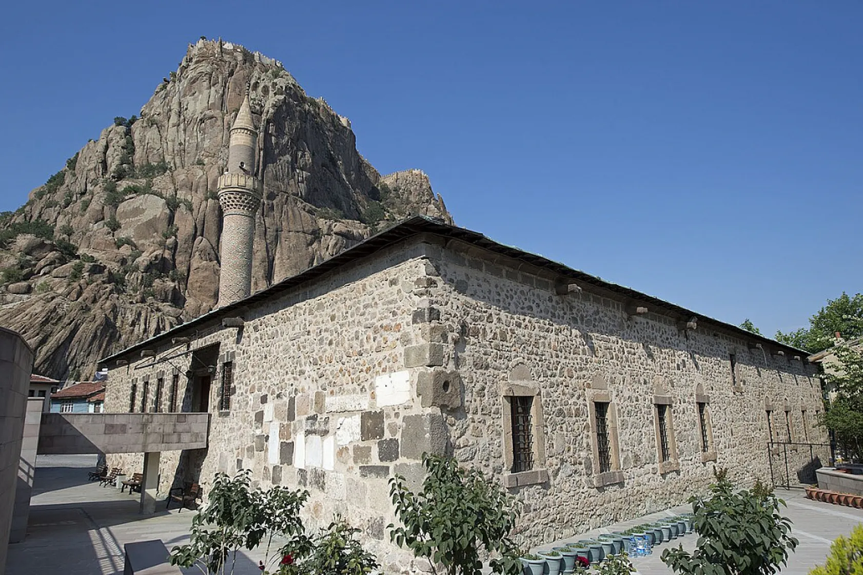 Afyon'un Zamana Meydan Okuyan Cami'leri
