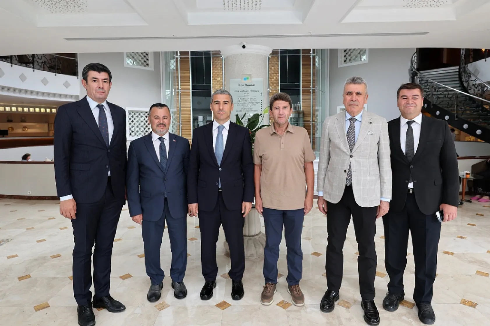 Vali Aktaş'tan İş Dünyasına Ziyaret