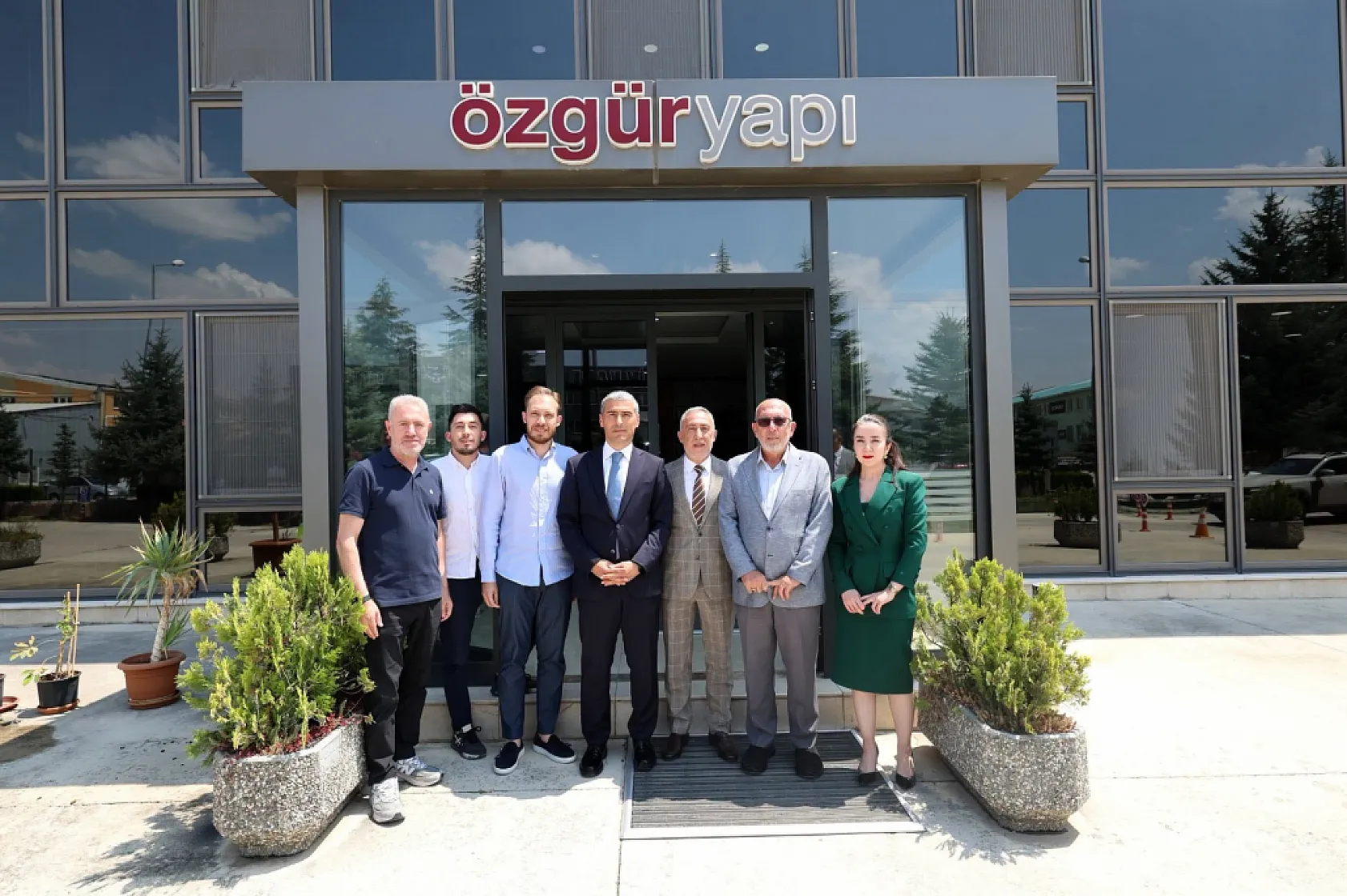 Vali Aktaş'tan İş Dünyasına Ziyaret