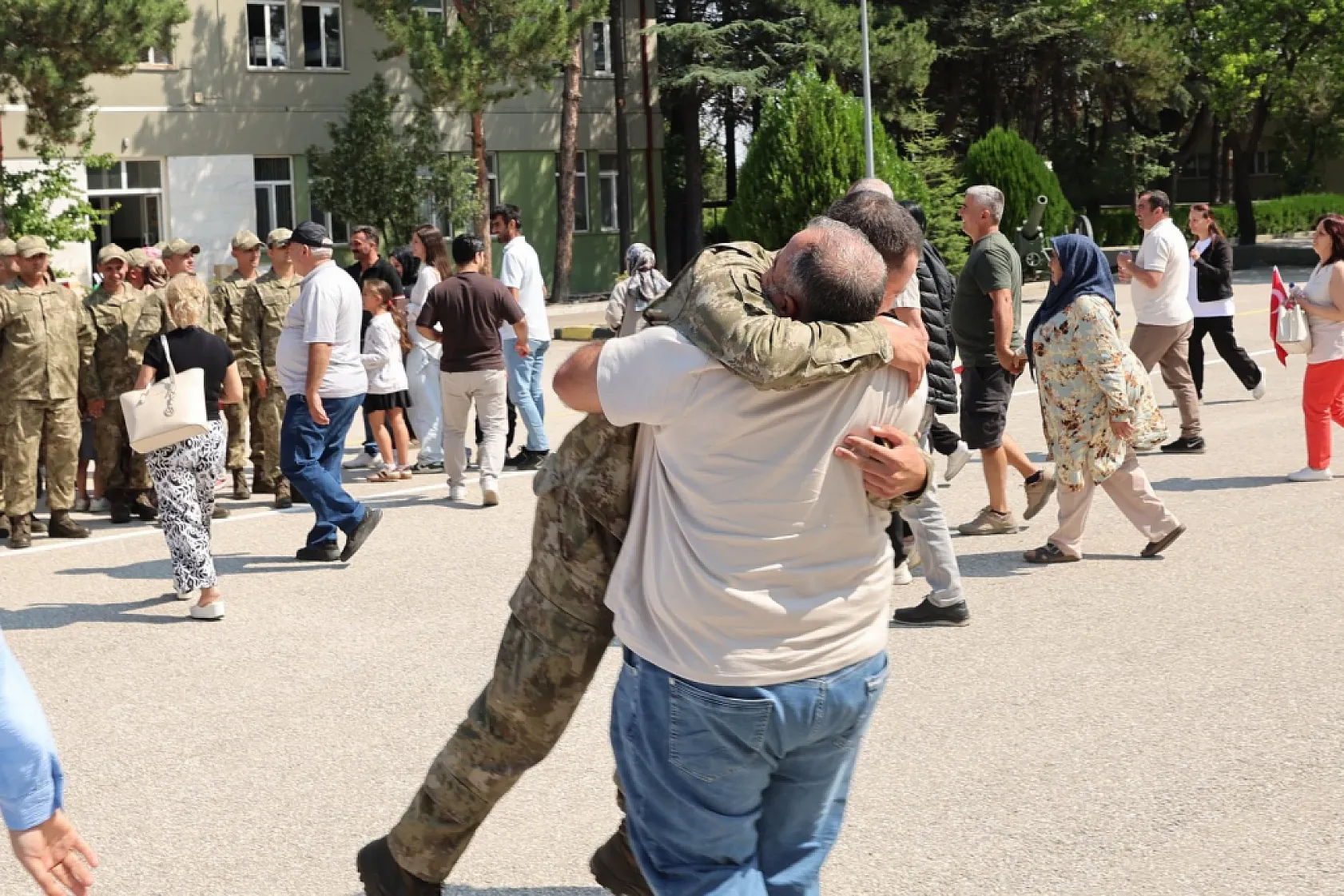 Vatan ve Bayrak İçin Yemin Ettiler