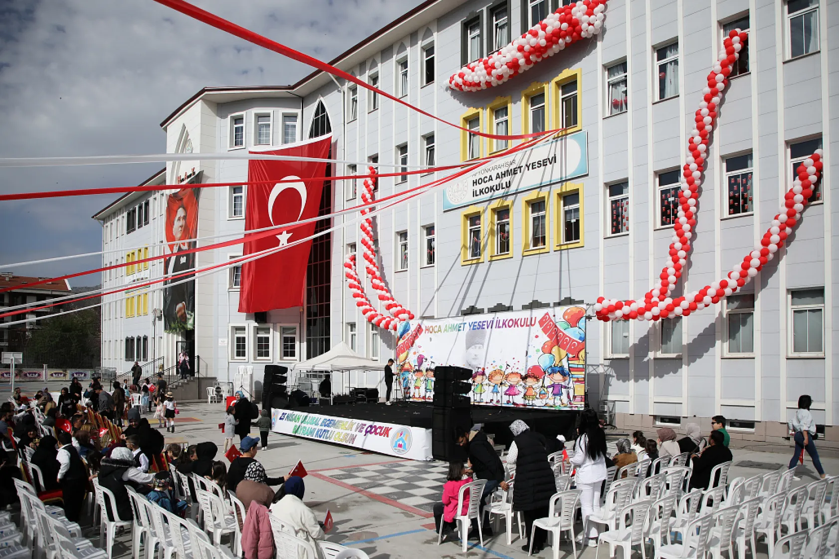 23 Nisan Ulusal Egemenlik ve Çocuk Bayramı'nı En Güzel Kutlayan Okul