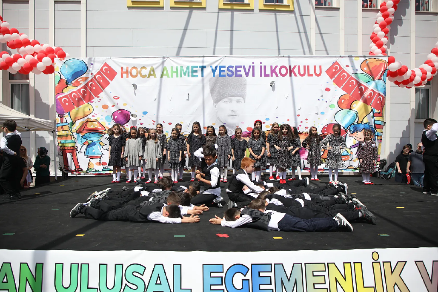 23 Nisan Ulusal Egemenlik ve Çocuk Bayramı'nı En Güzel Kutlayan Okul