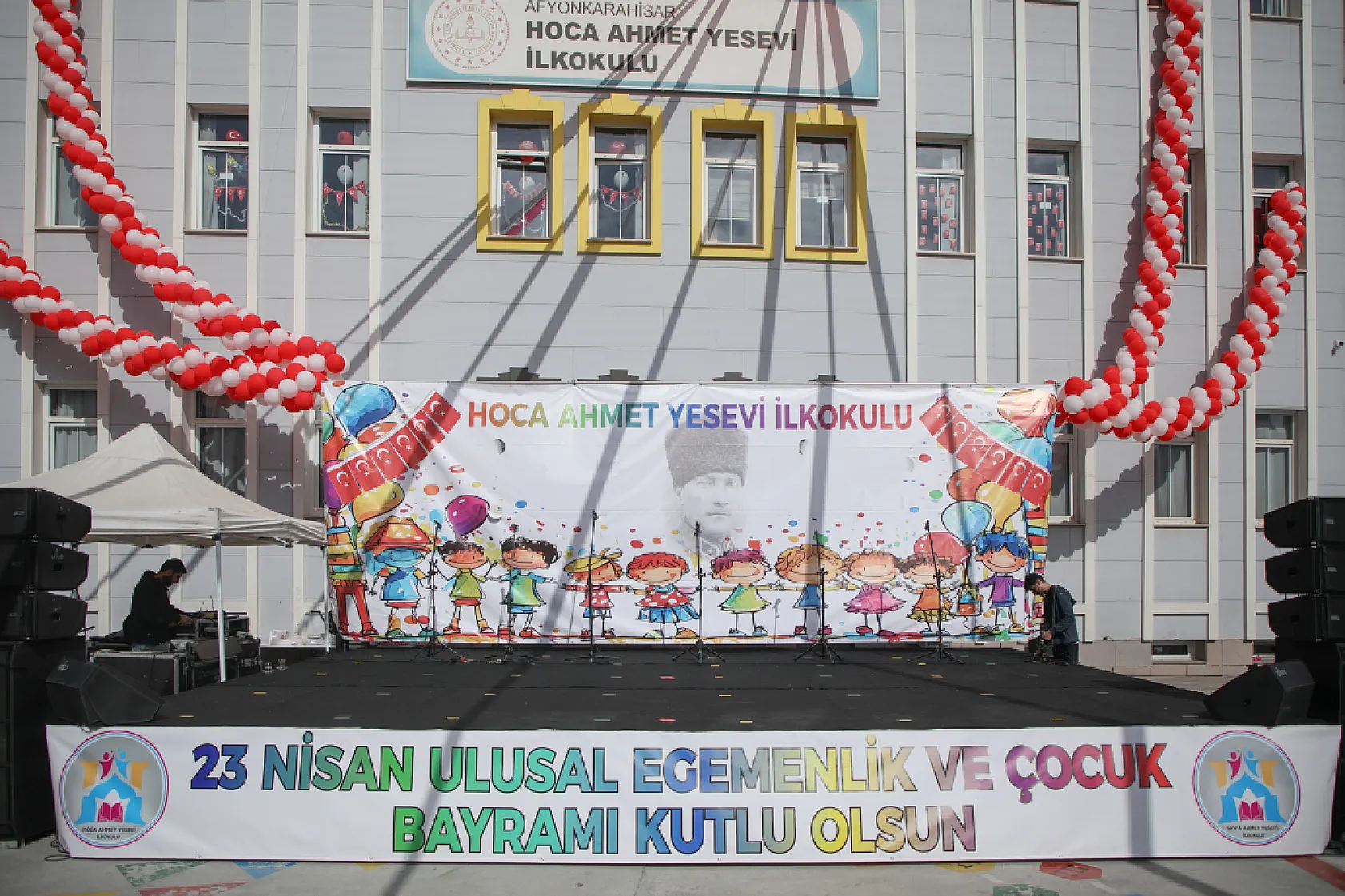 23 Nisan Ulusal Egemenlik ve Çocuk Bayramı'nı En Güzel Kutlayan Okul