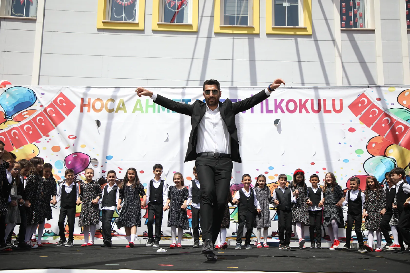 23 Nisan Ulusal Egemenlik ve Çocuk Bayramı'nı En Güzel Kutlayan Okul