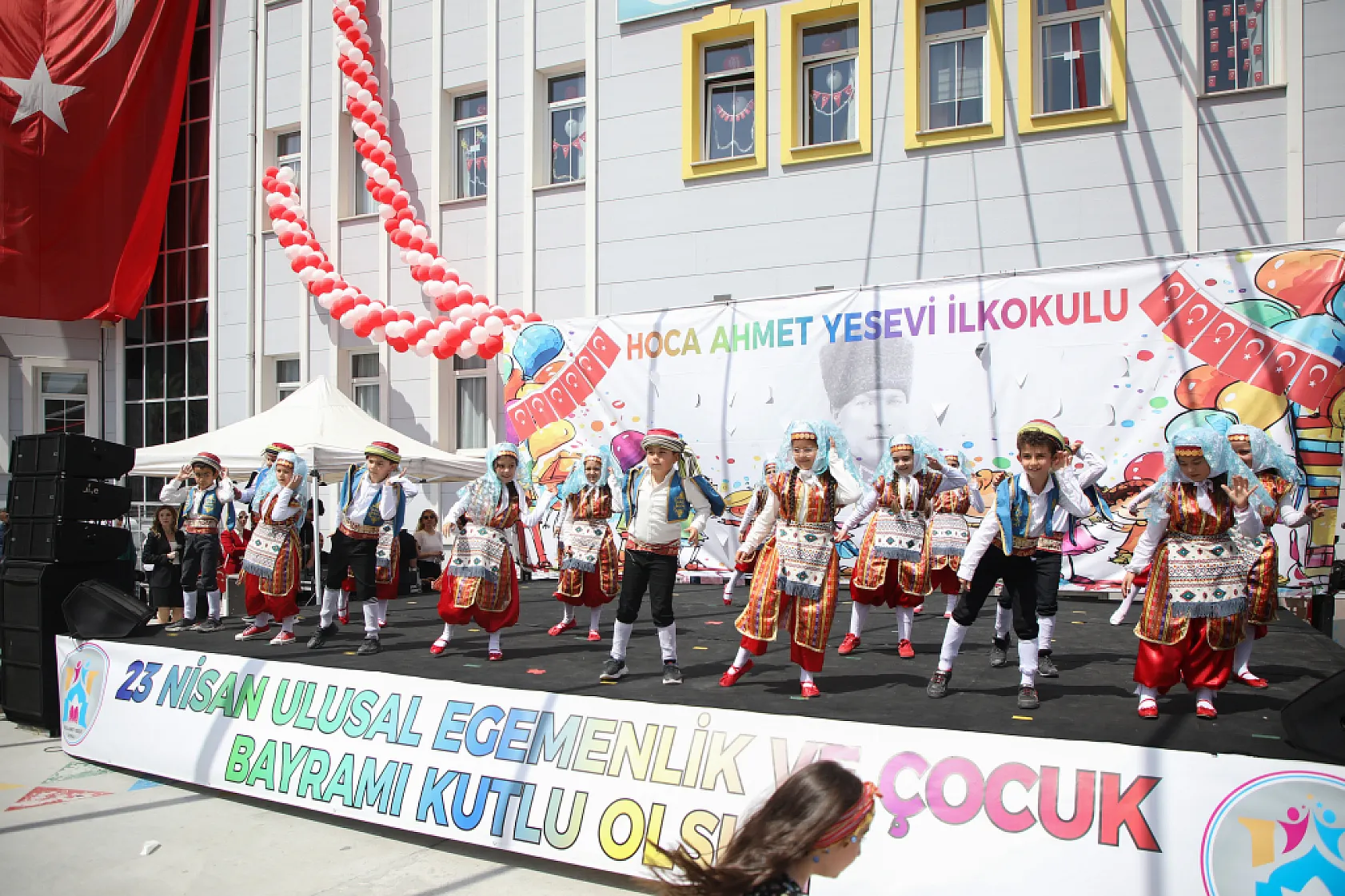 23 Nisan Ulusal Egemenlik ve Çocuk Bayramı'nı En Güzel Kutlayan Okul