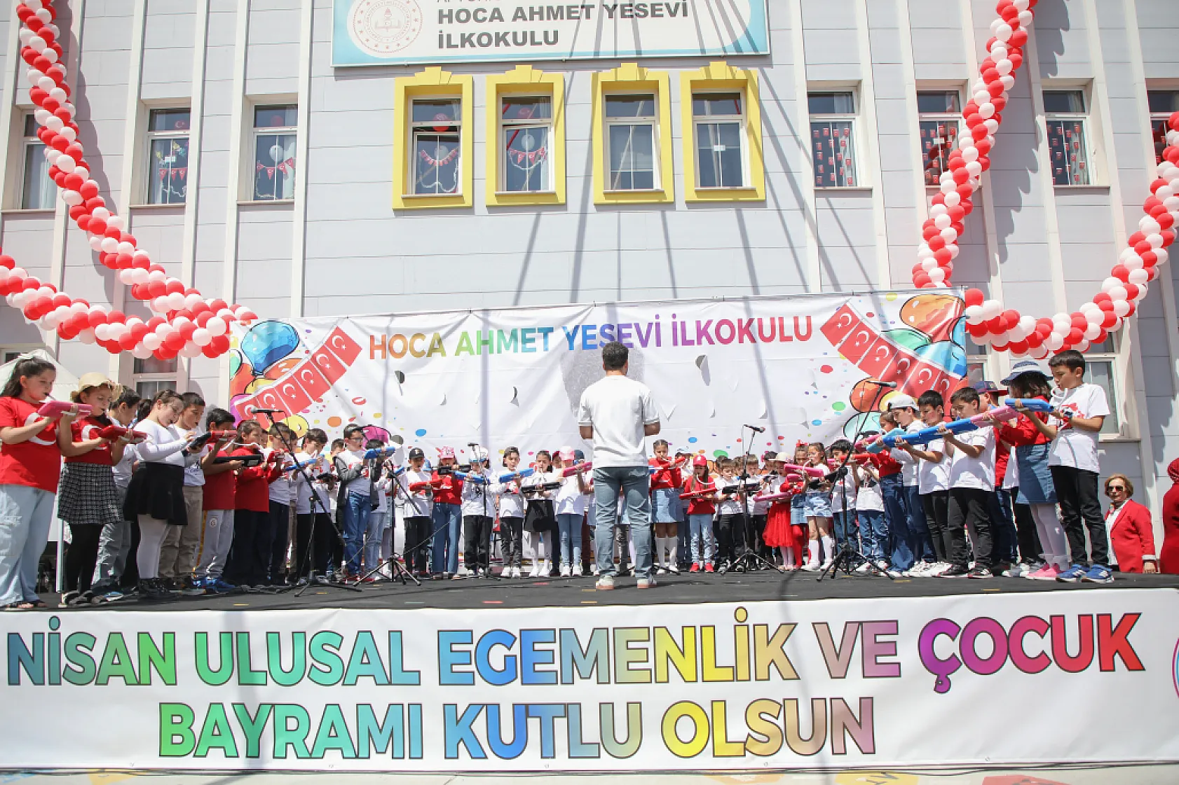 23 Nisan Ulusal Egemenlik ve Çocuk Bayramı'nı En Güzel Kutlayan Okul