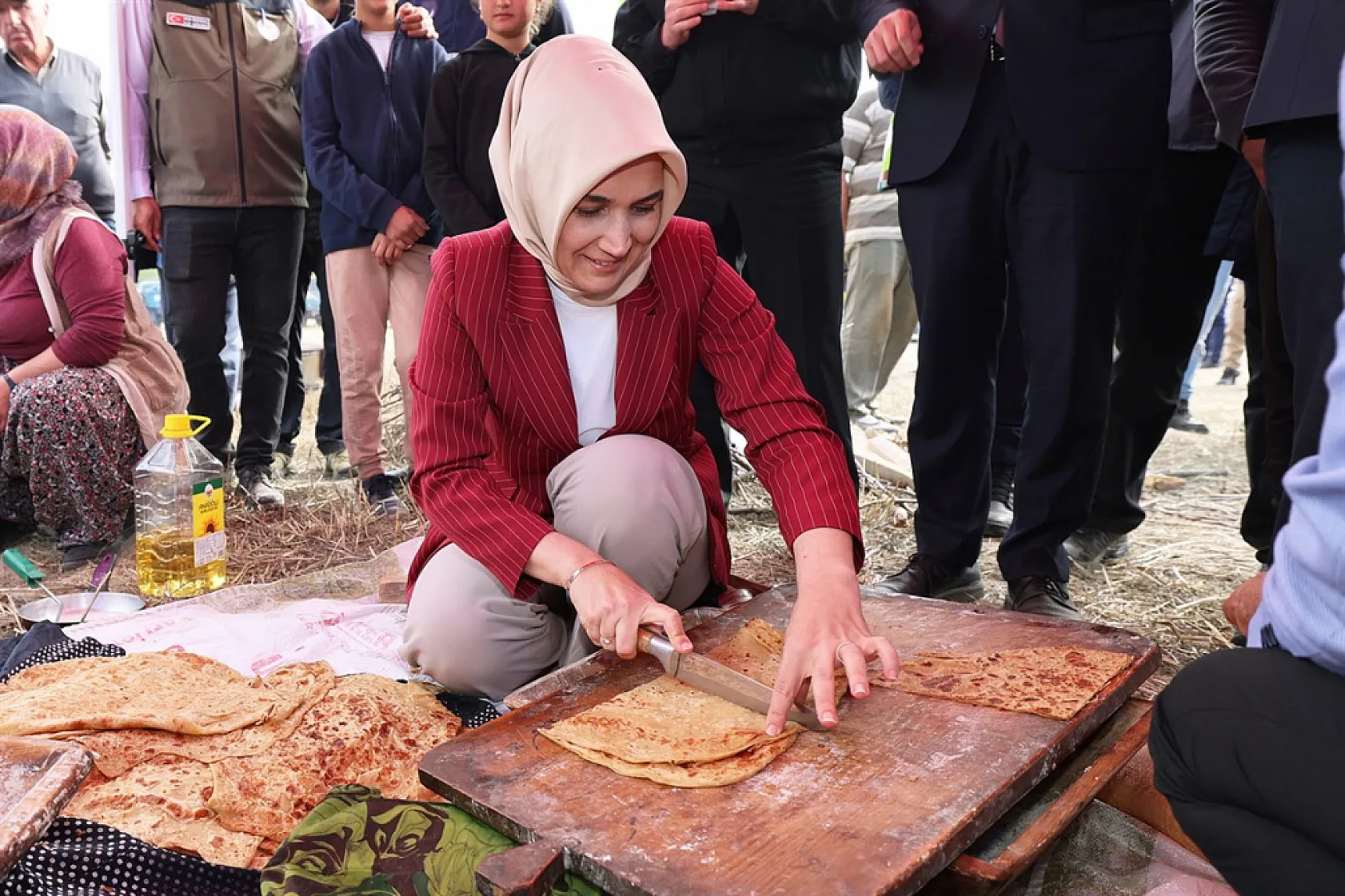 Hem Valimiz, Hem Devlet Anamız