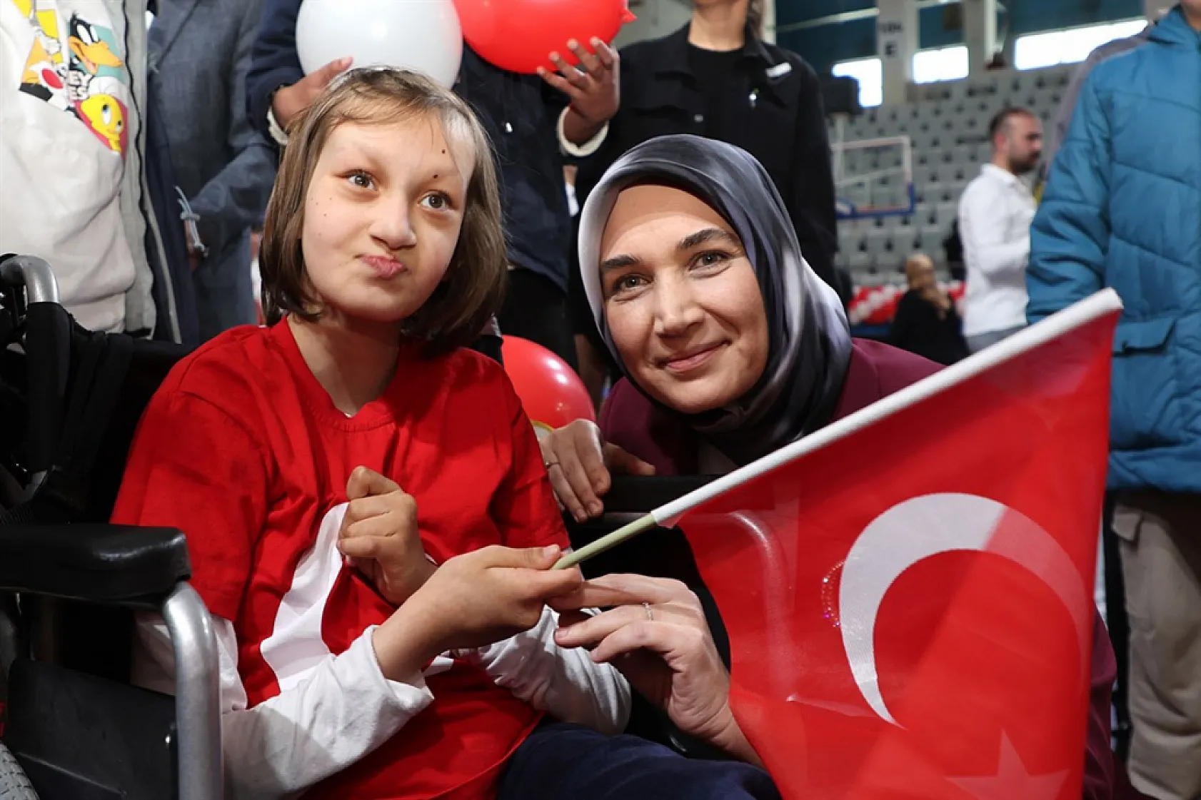 Hem Valimiz, Hem Devlet Anamız