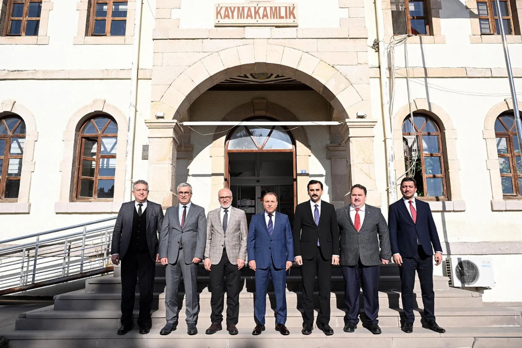 Rektör Karakaş, 2 MYO'da İncelemelerde Bulundu