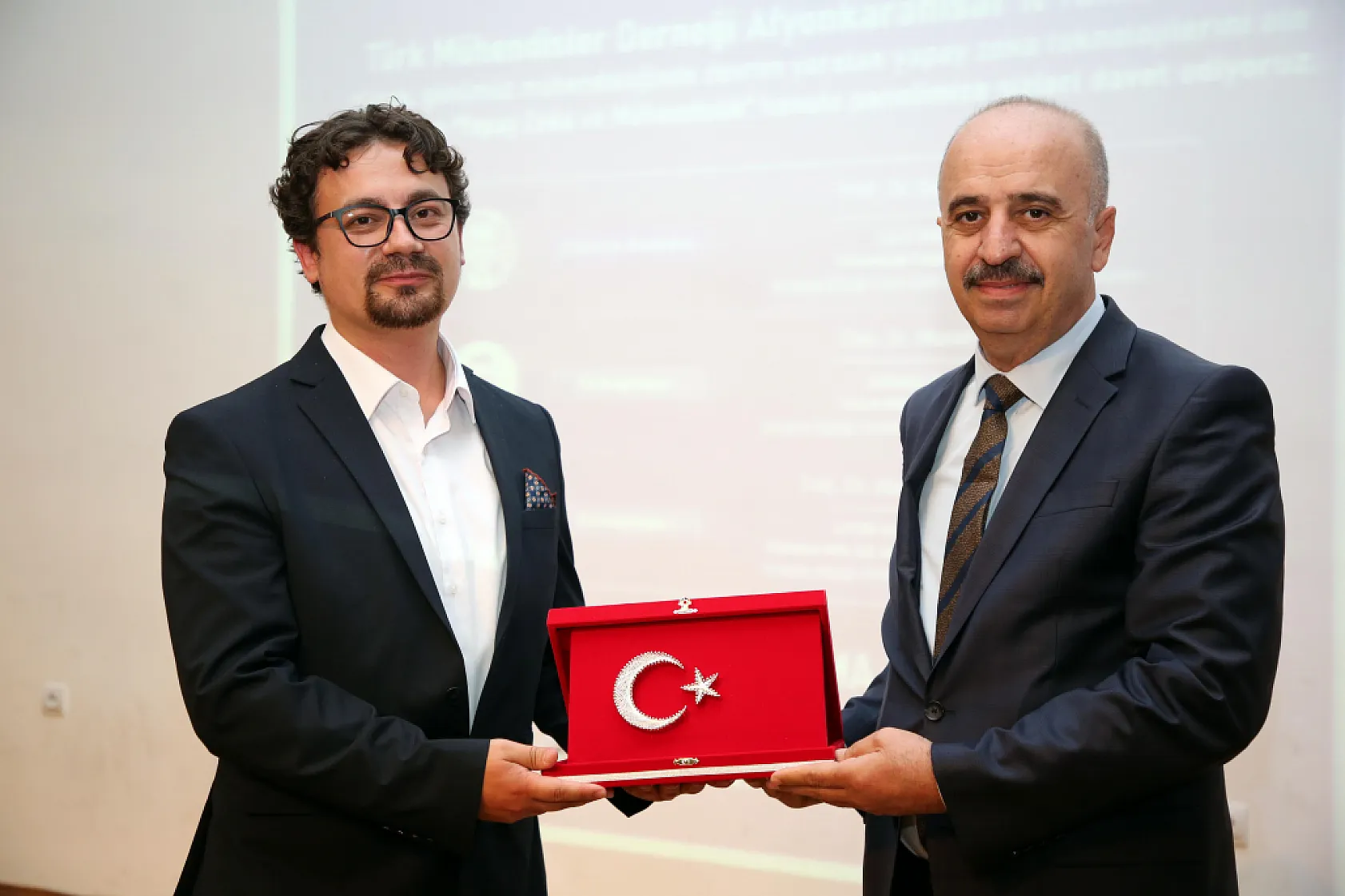 'Teknolojiyi Takip Yetmiyor Tasarlamak Ve Yön Vermek Gerekiyor'