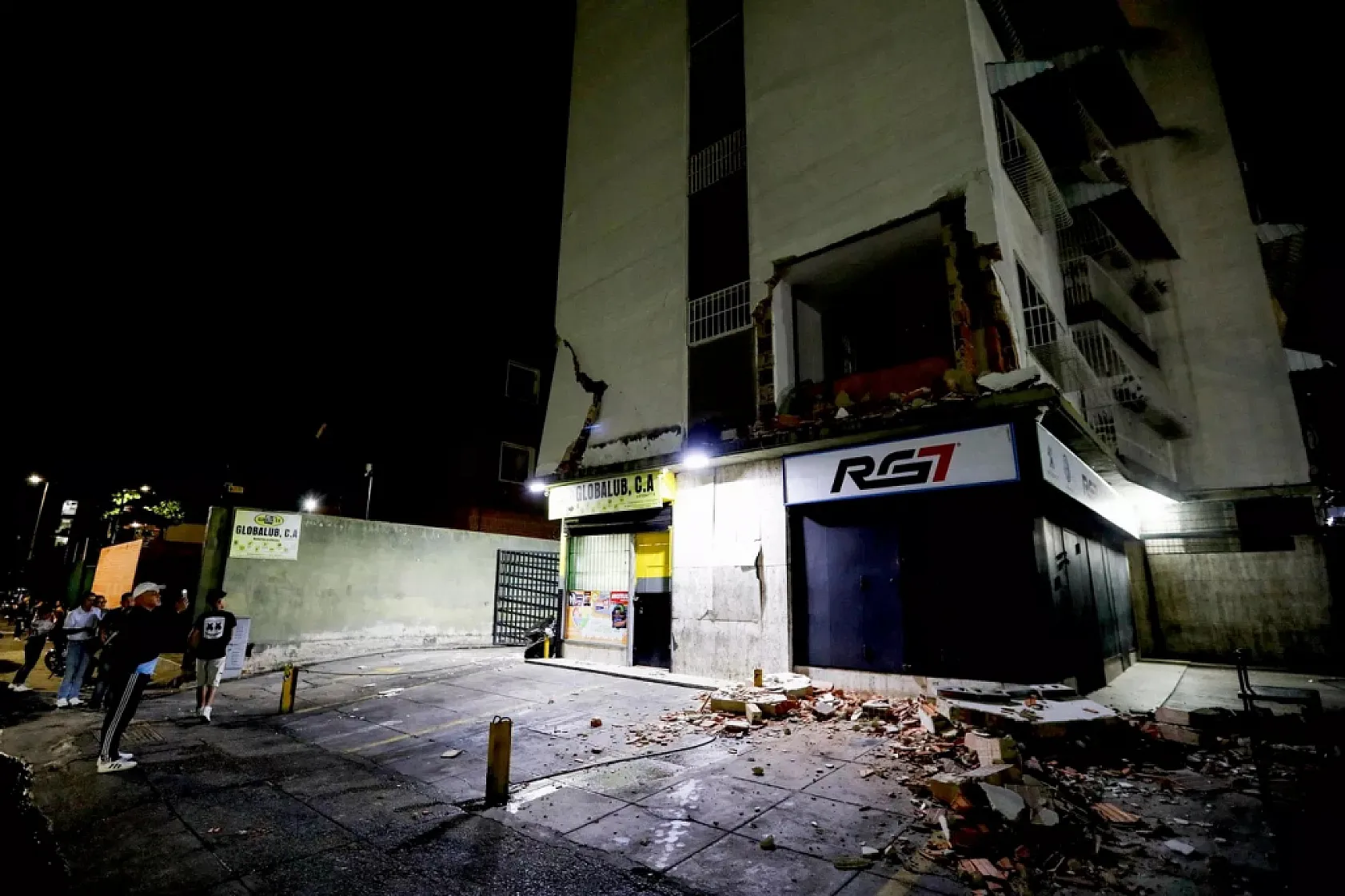 Venezuela'da İkiz Deprem Felaketi: Can Kaybı Artıyor