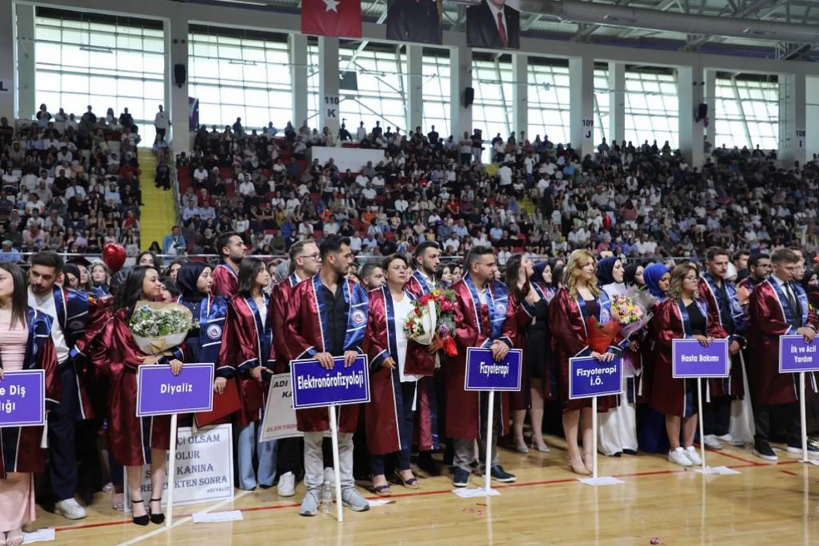 AFSÜ MYO'dan Bin Öğrenci Mezun Oldu