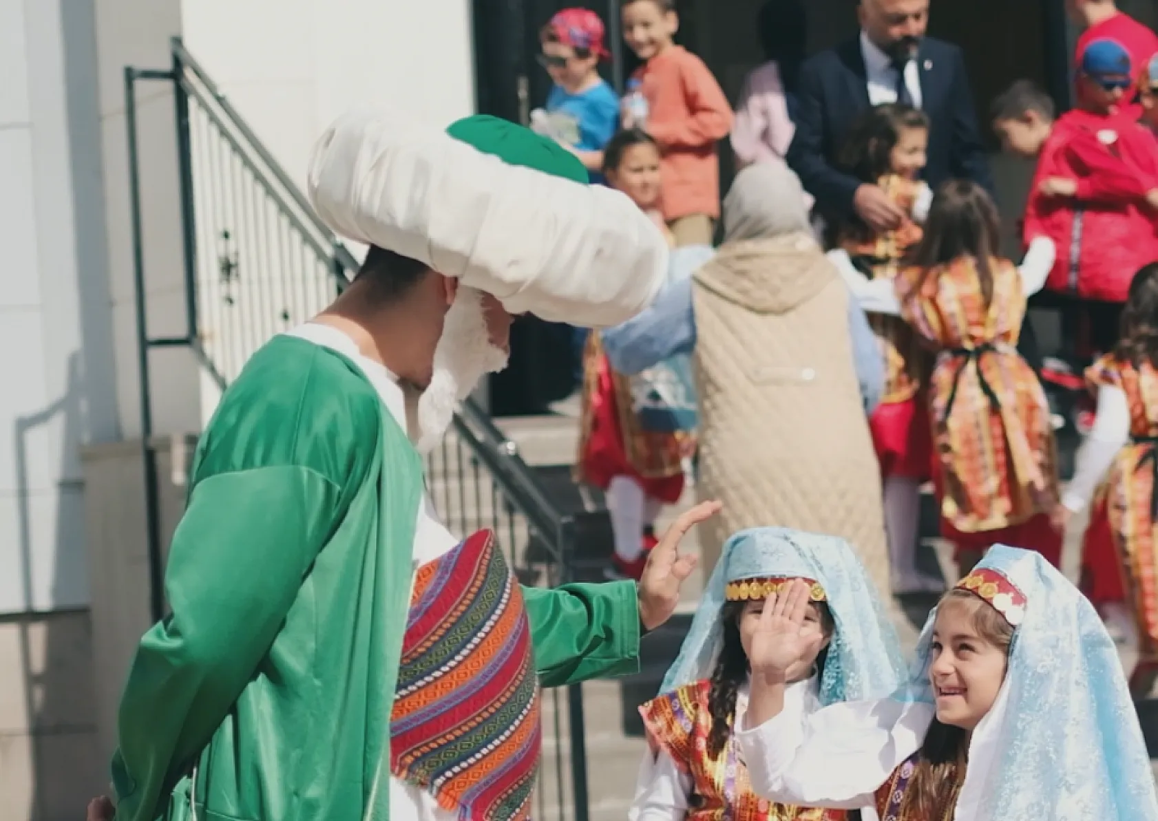 23 Nisan Ulusal Egemenlik ve Çocuk Bayramı'nı En Güzel Kutlayan Okul