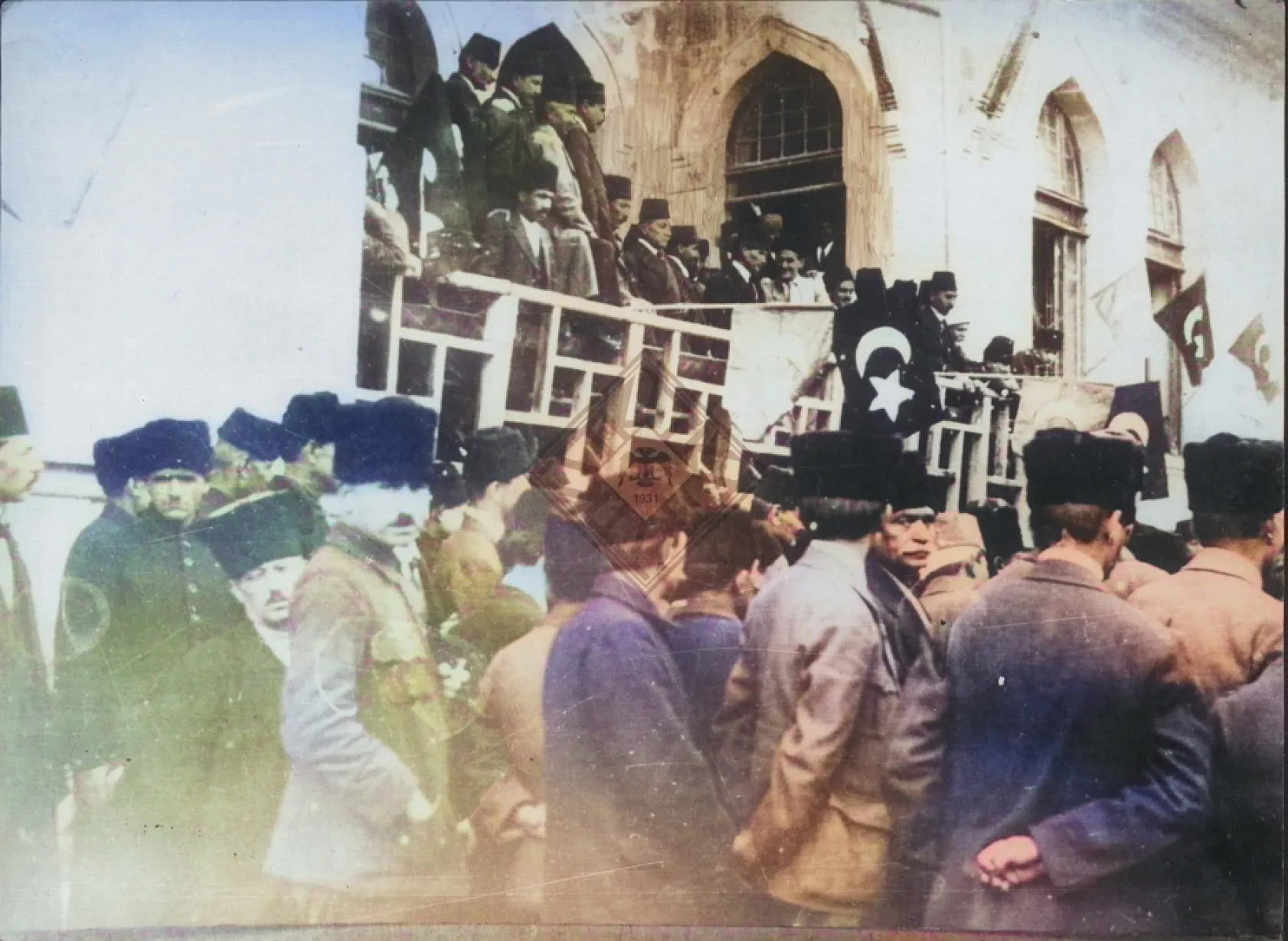 Atatürk'ün Fotoğraflarını Renklendirdik