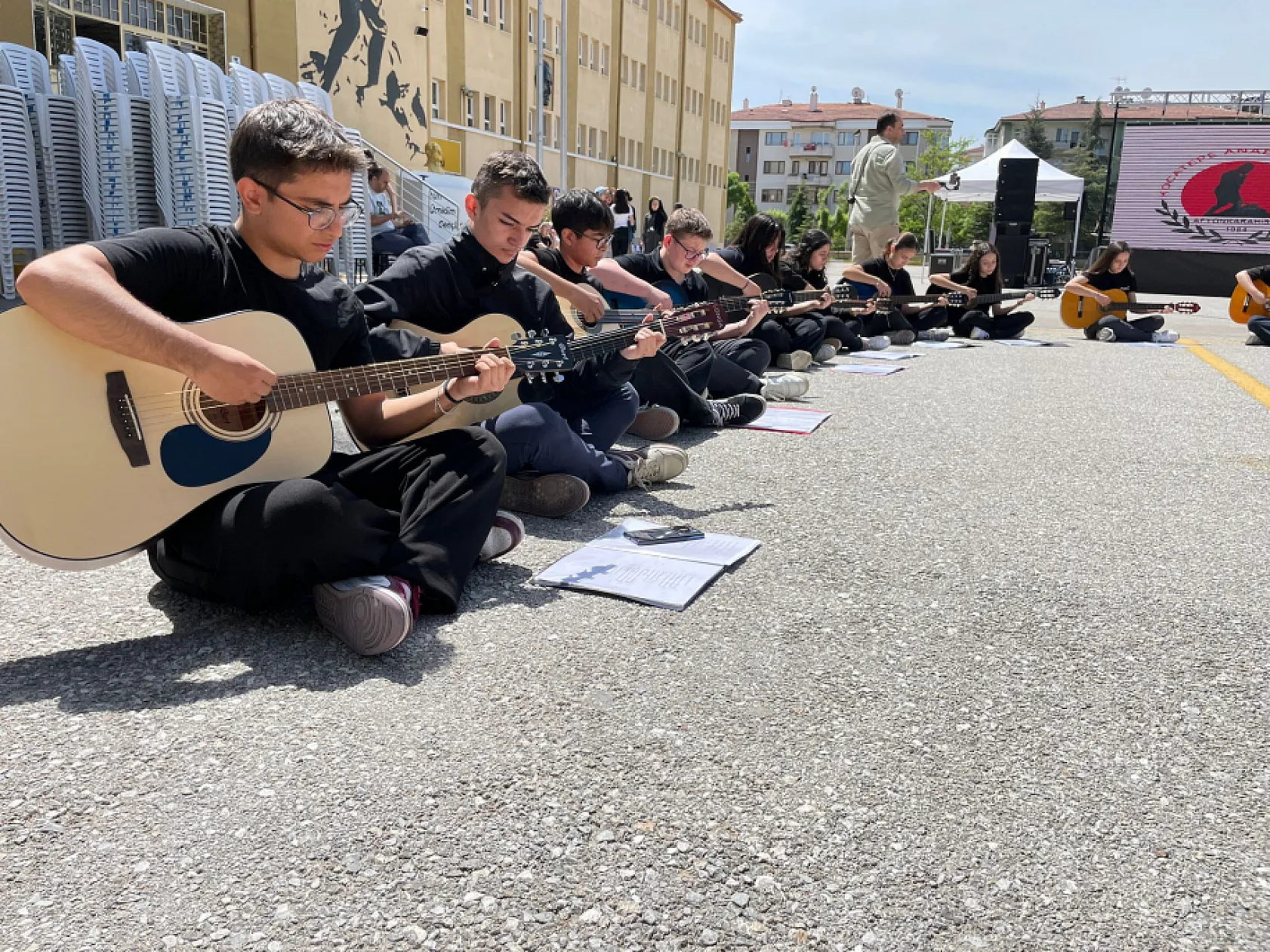Afyon'da Roman Gibi Mezuniyet