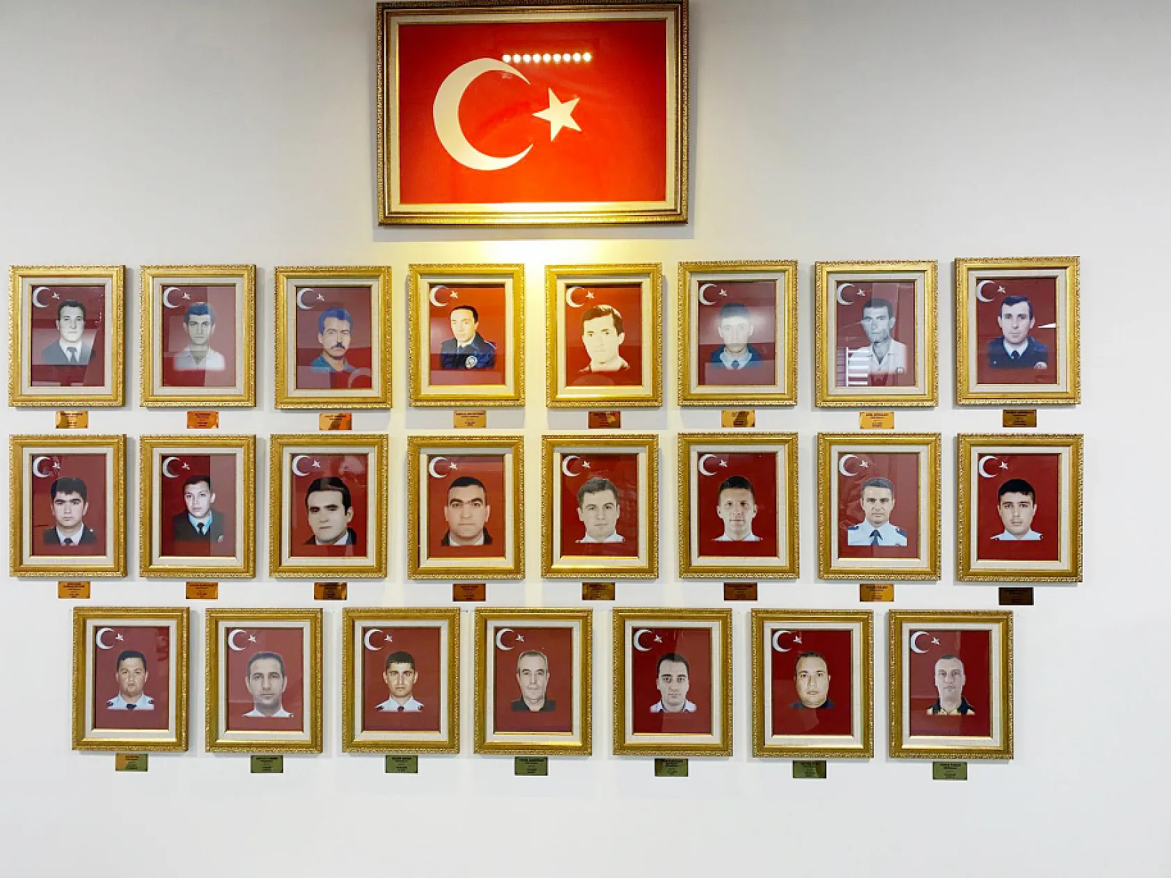 Afyon İl Protokolü'nden EMŞAV'a Ziyaret: Vali Yiğitbaşı Önemli Bir Mesaj Verdi