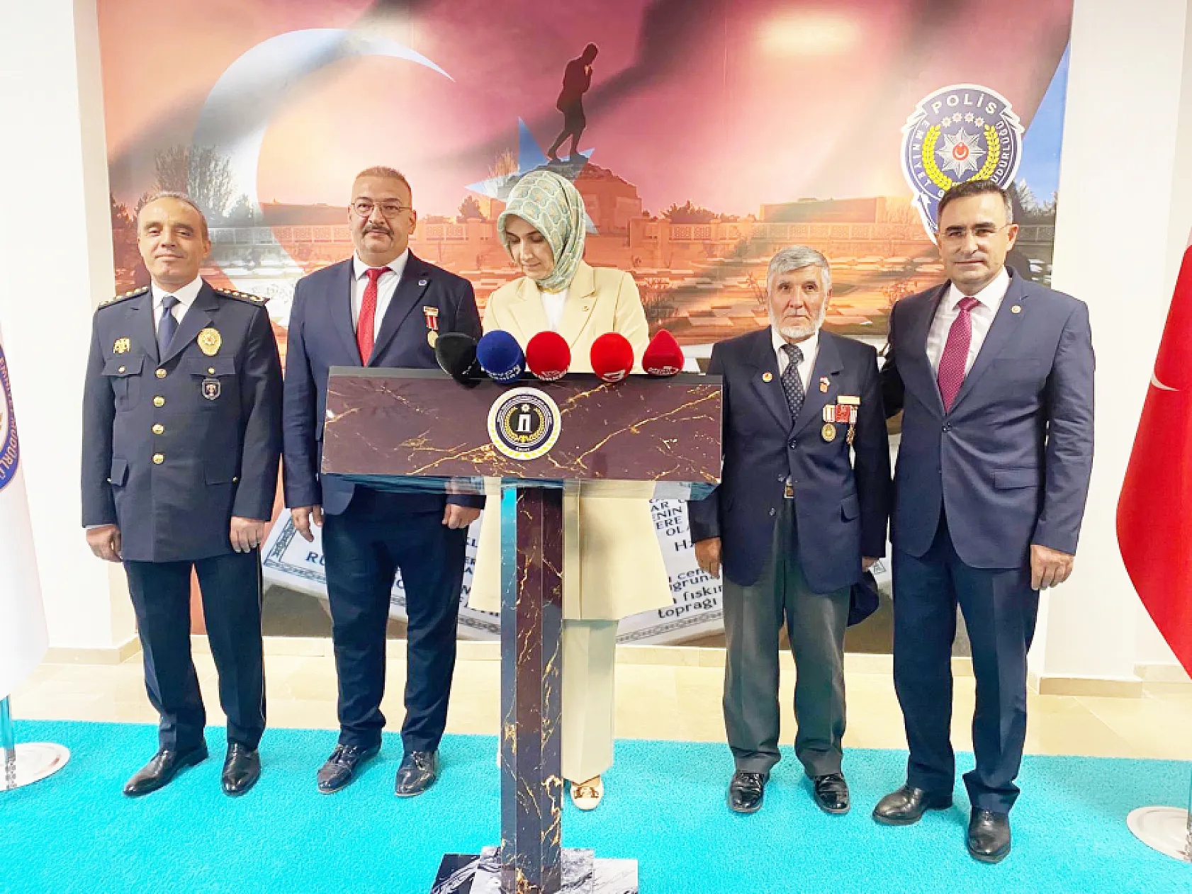 Afyon İl Protokolü'nden EMŞAV'a Ziyaret: Vali Yiğitbaşı Önemli Bir Mesaj Verdi