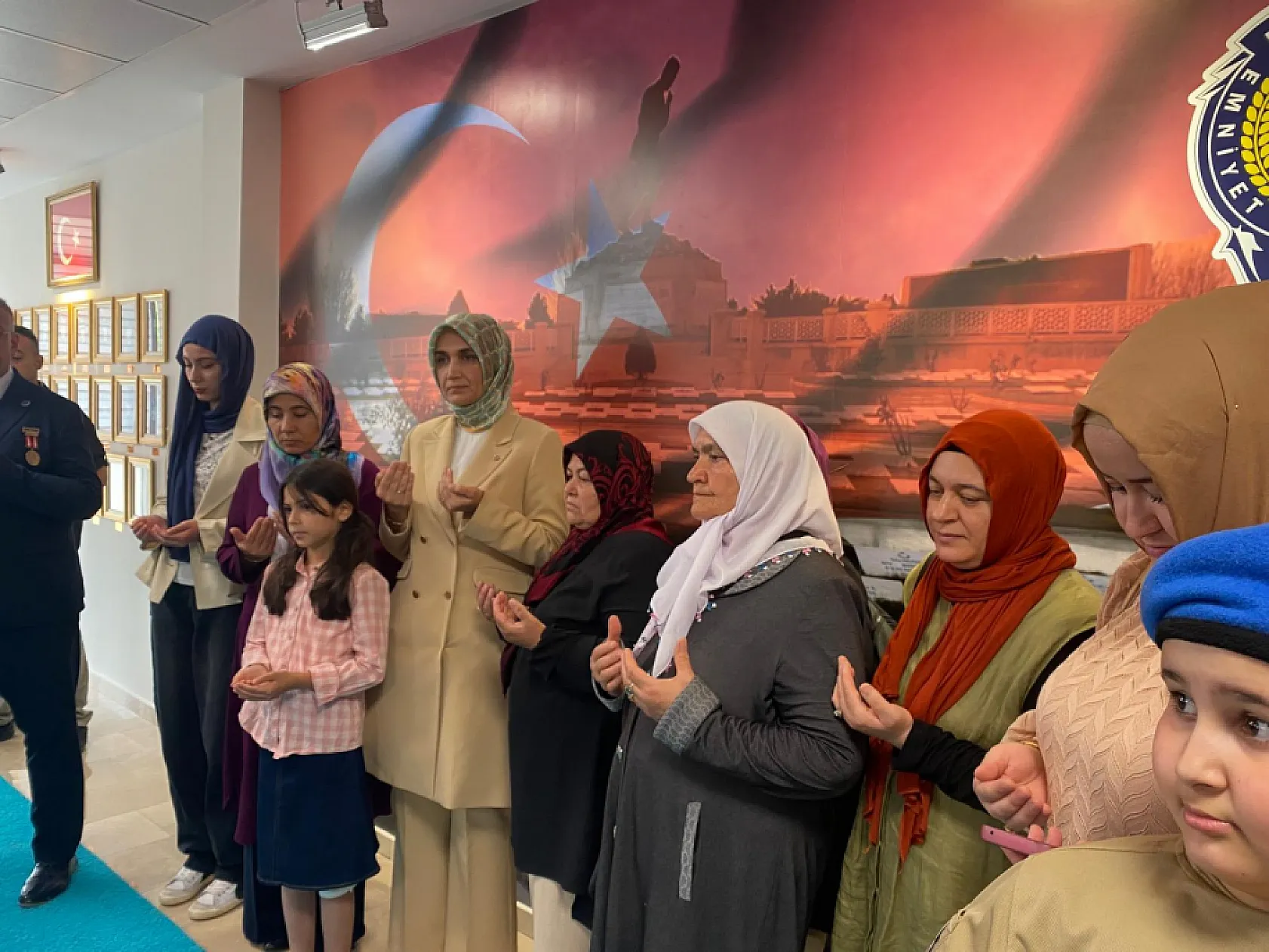 Afyon İl Protokolü'nden EMŞAV'a Ziyaret: Vali Yiğitbaşı Önemli Bir Mesaj Verdi