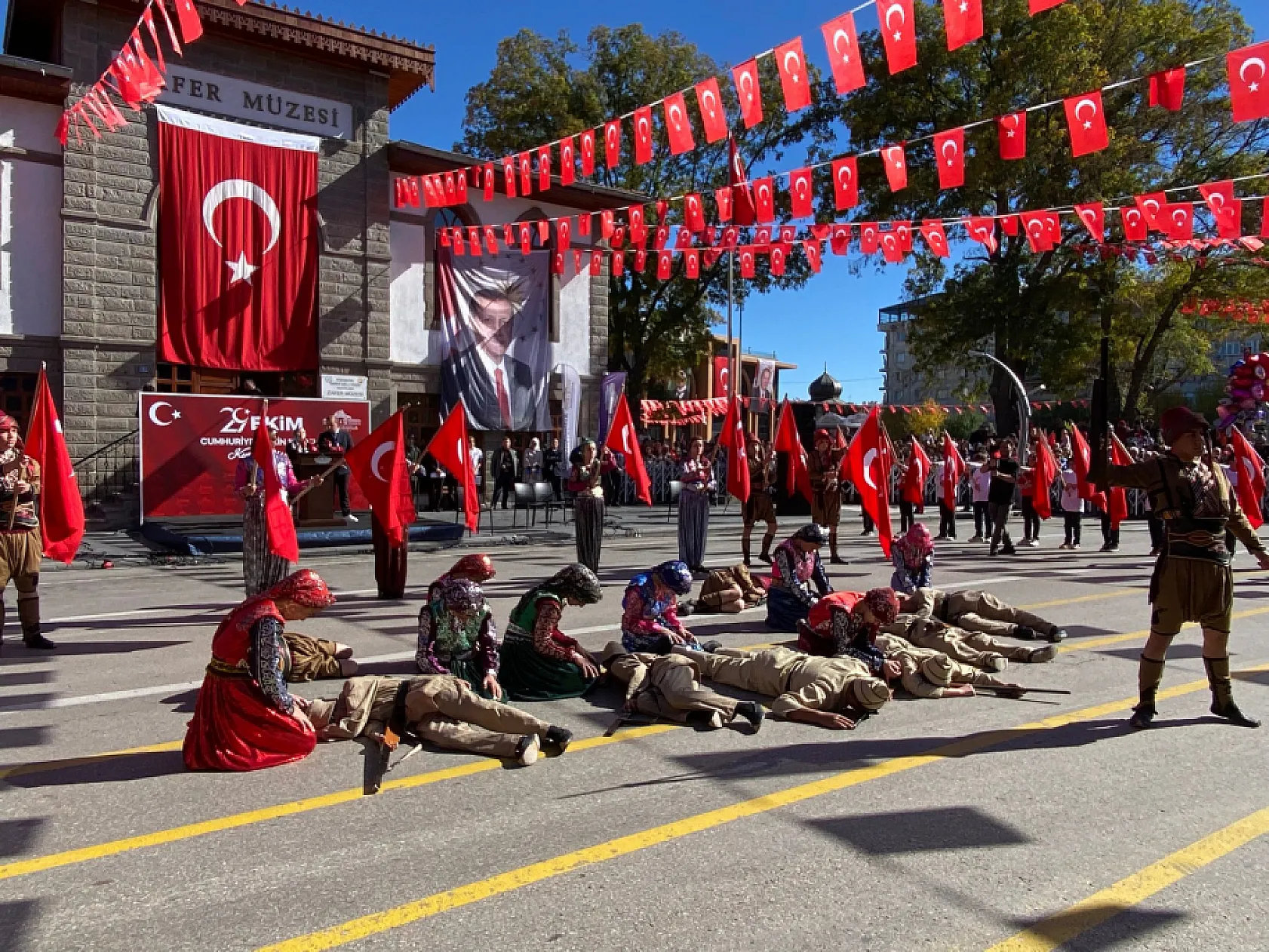 Cumhuriyetimizin 102. Yılında Artık Türkiye Oyun Kuran Kriz Yöneten Ülke