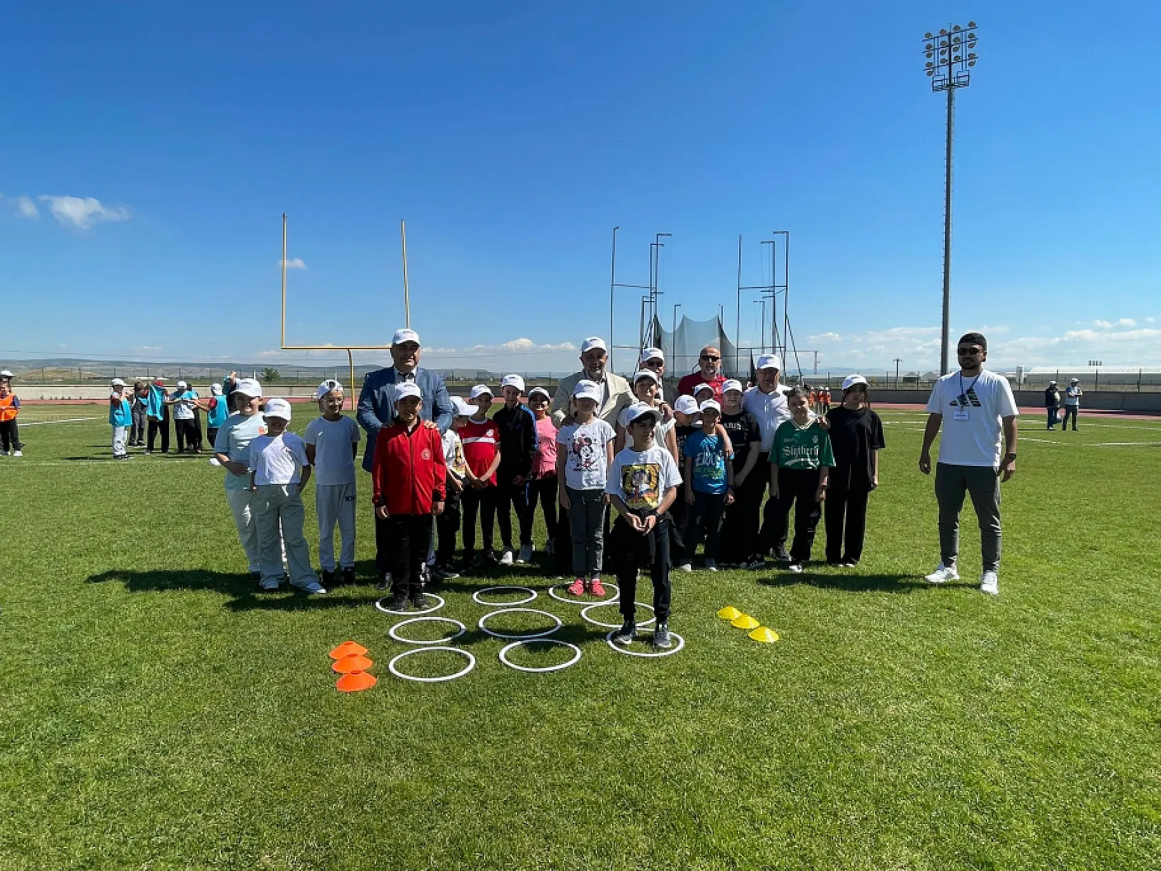 Dünya Oyun Günü'nde Müdürler, Çocuklarla Birlikte Eğlendi