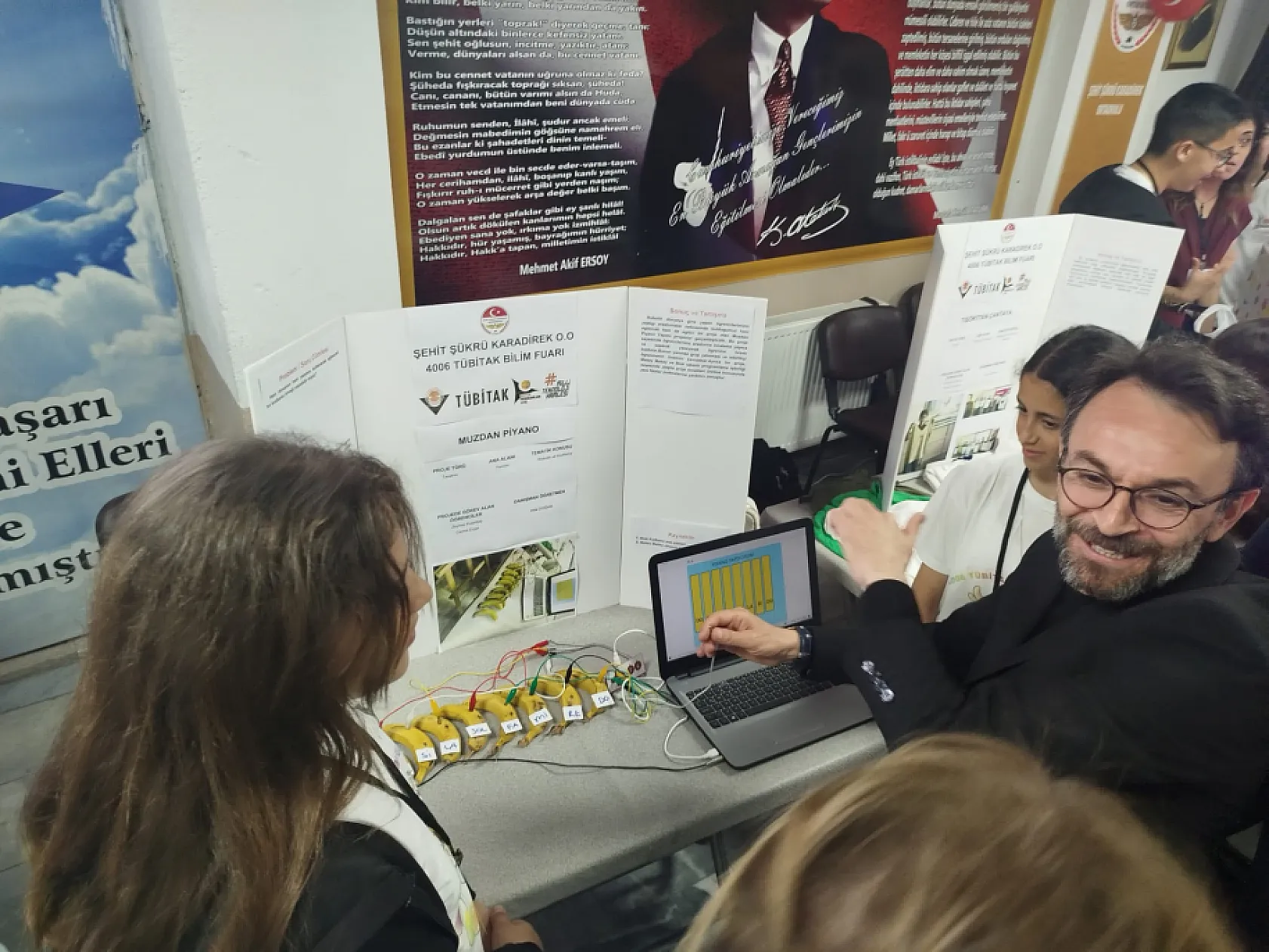 Gelenekten Geleceğe Uzanan Bilim Fuarı