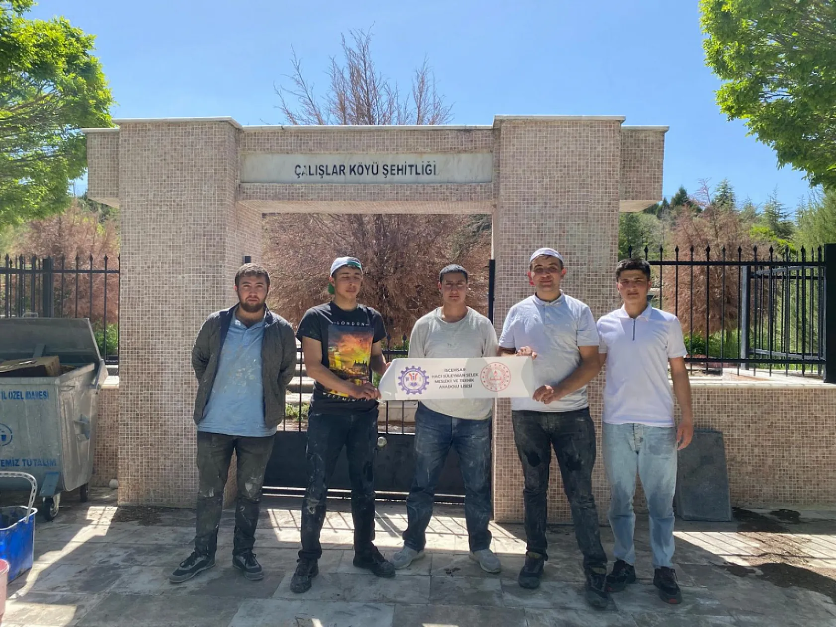 Meslek Lisesi Öğrencileri, 3 Yılda 6 Şehitliğe Gönülleri İle Dokundular