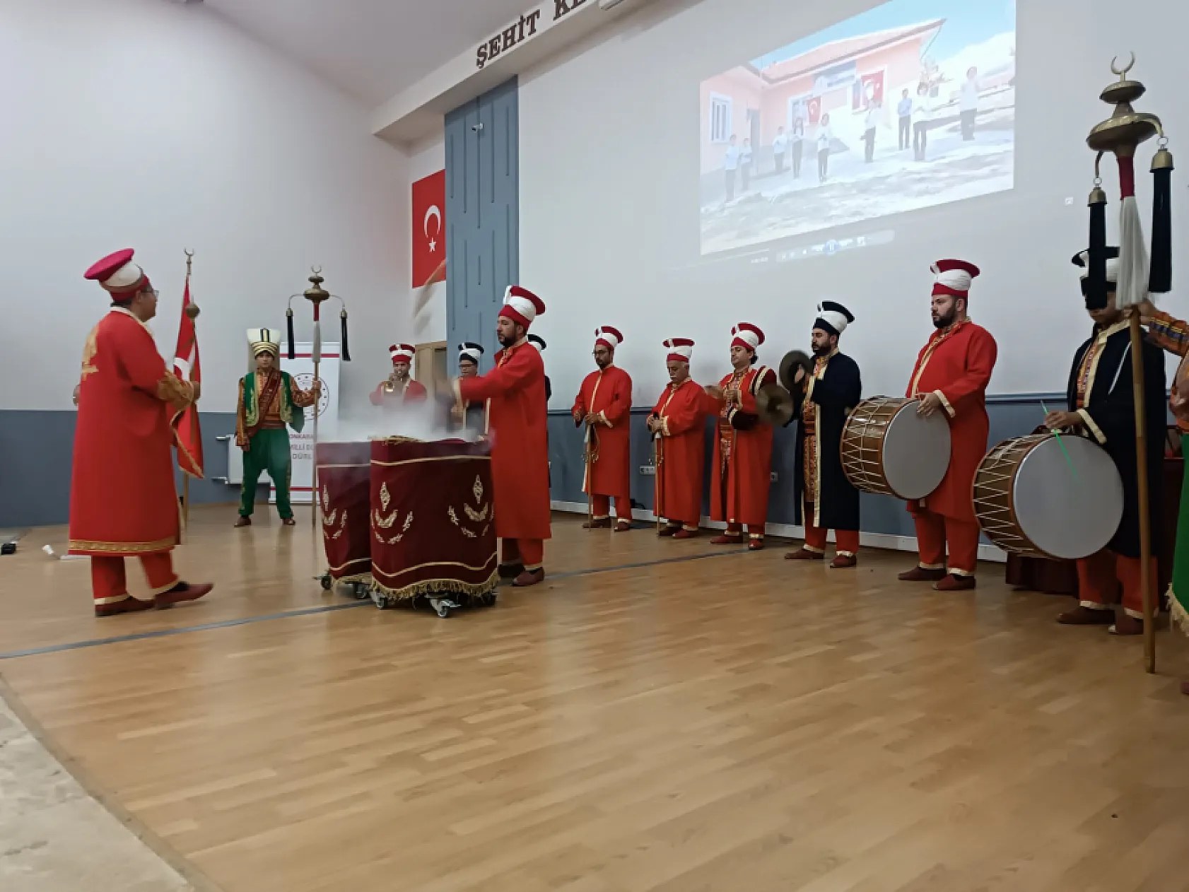 Müdür Sünnetci'den Net Mesaj: Atalarından Utanan Nesil Başarılı Olamaz