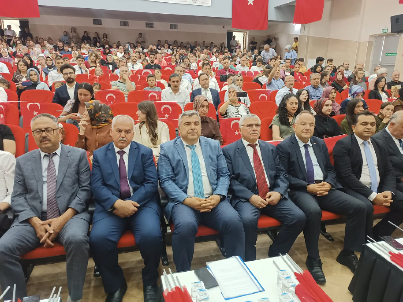 Müdür Sünnetci'den Net Mesaj: Atalarından Utanan Nesil Başarılı Olamaz