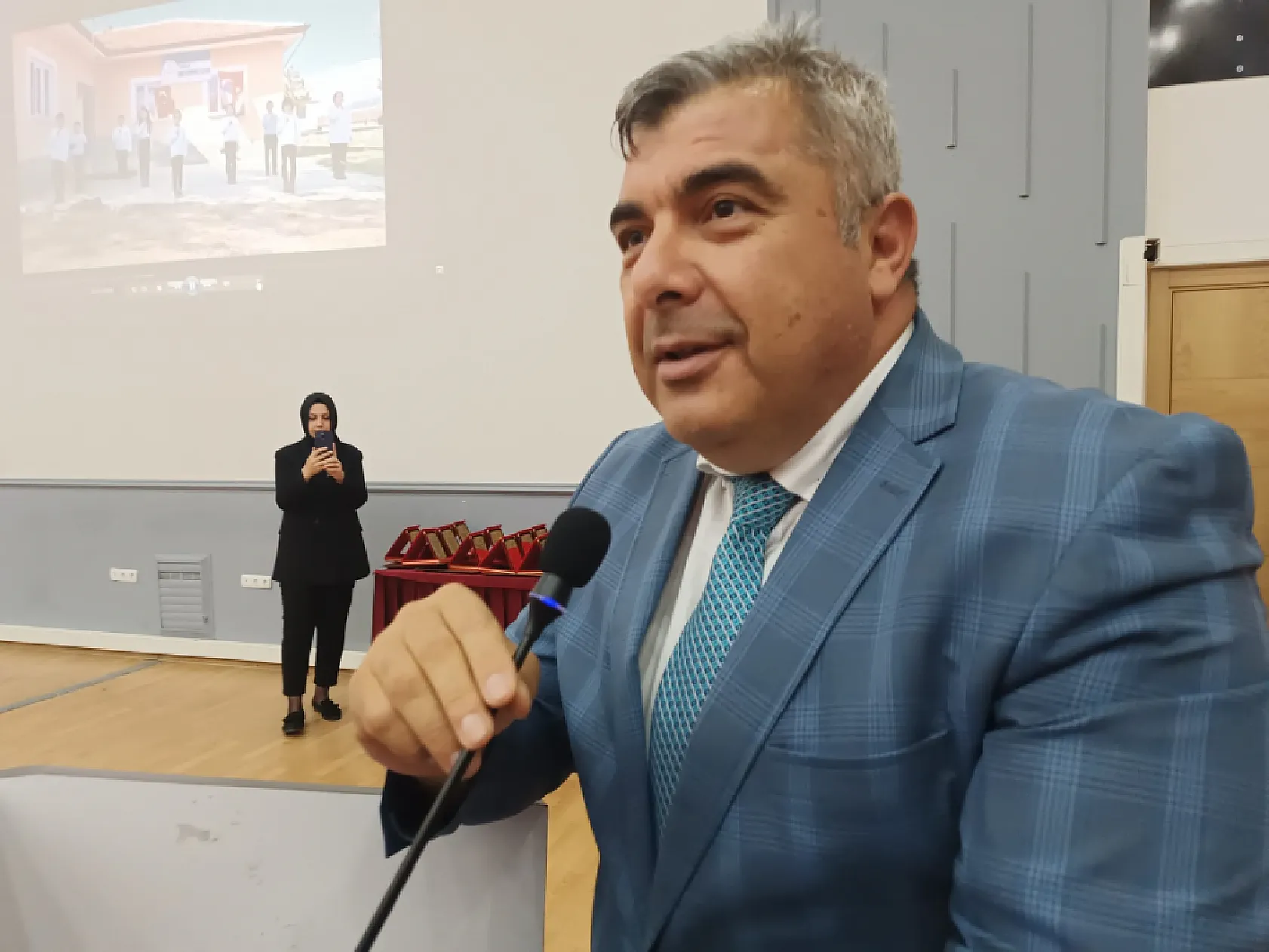 Müdür Sünnetci'den Net Mesaj: Atalarından Utanan Nesil Başarılı Olamaz