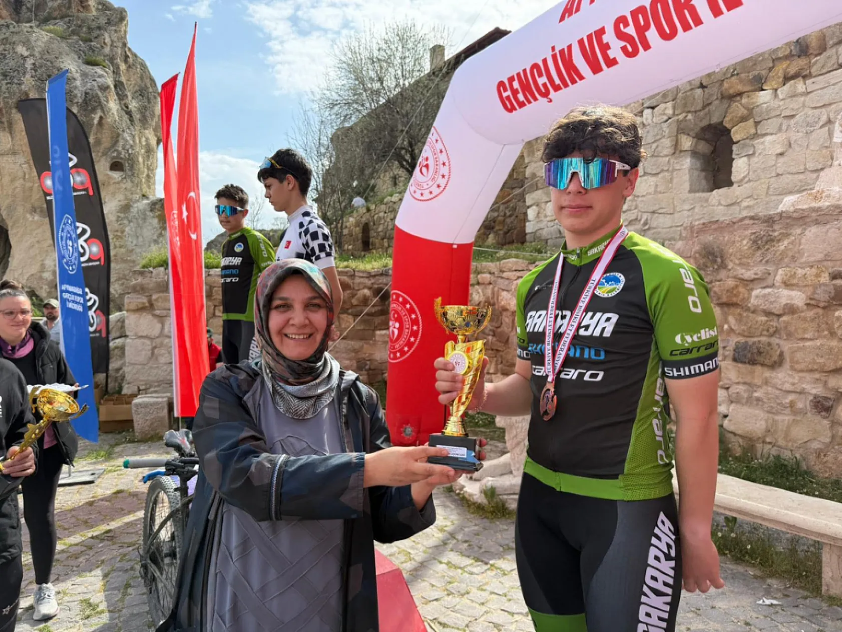 Tarihin tanıkları, şampiyon olmak için yarıştı