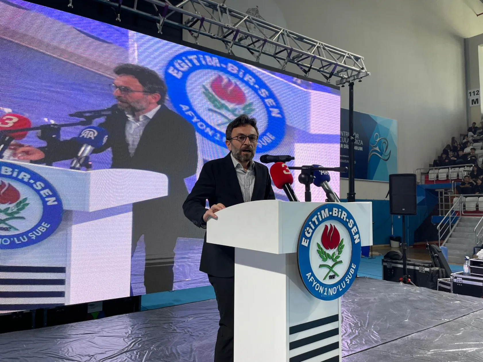 'Tüm Kitaplar, Bir Kitabın Anlaşılması İçin Okunur'