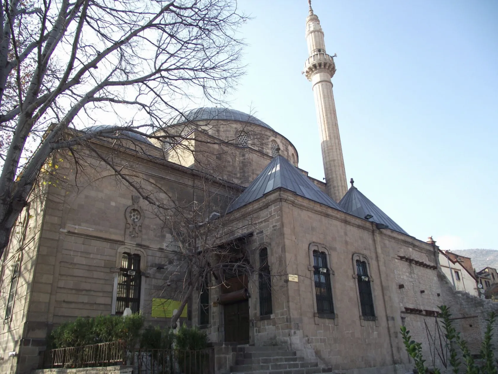 Afyon'un Zamana Meydan Okuyan Cami'leri