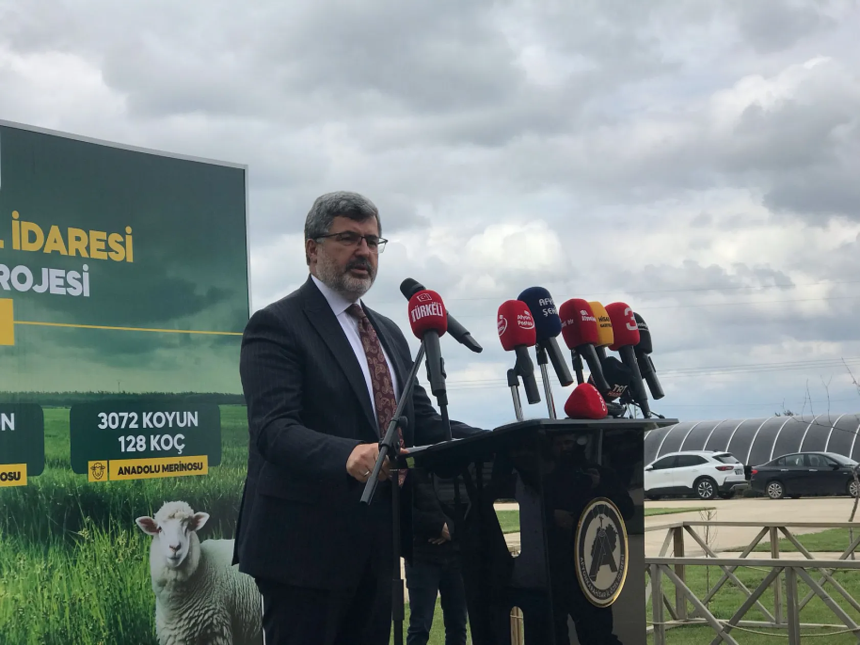 Vali Yiğitbaşı: Bu Projenin İkinci Bir Örneği Yok
