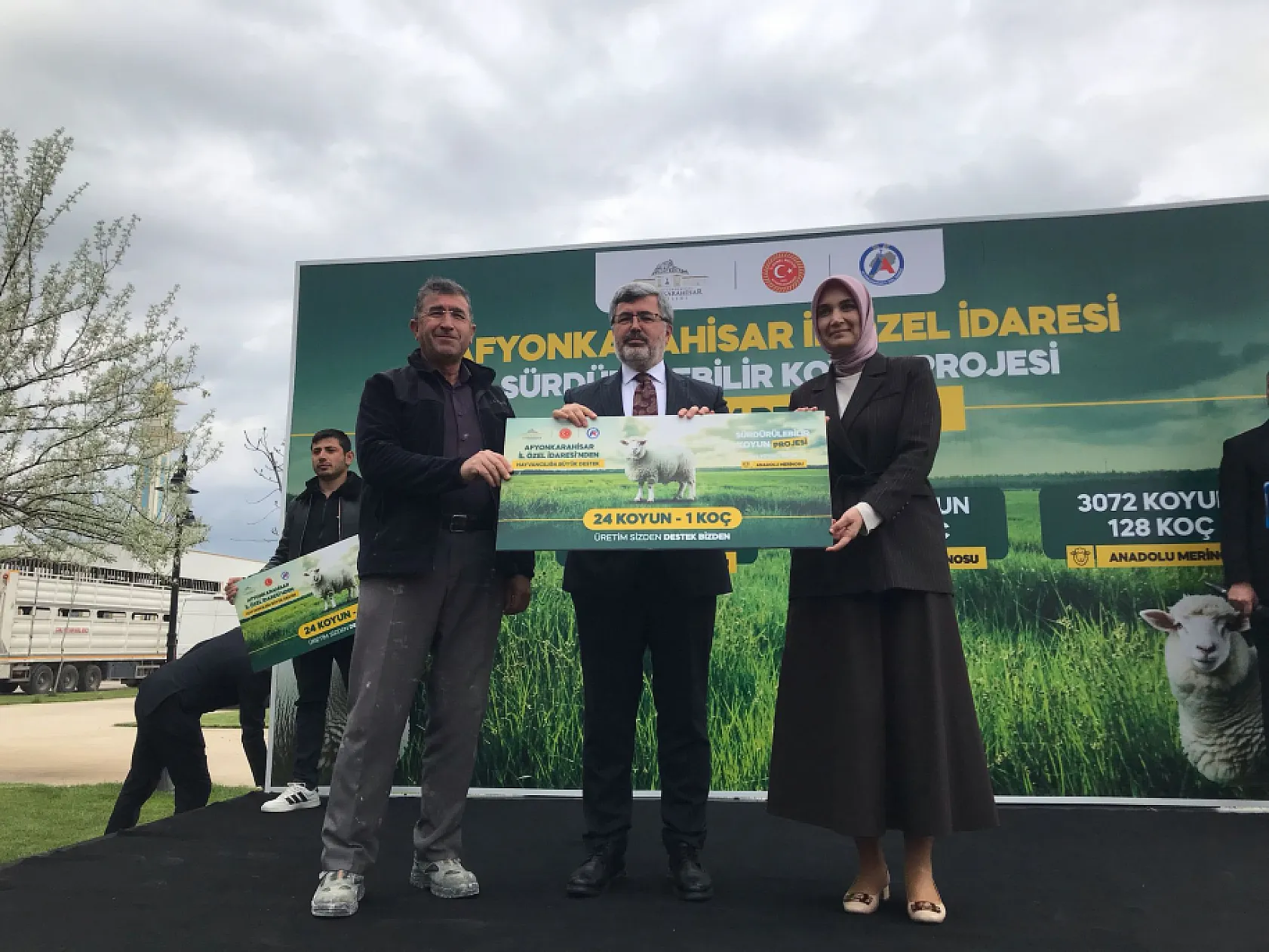 Vali Yiğitbaşı: Bu Projenin İkinci Bir Örneği Yok
