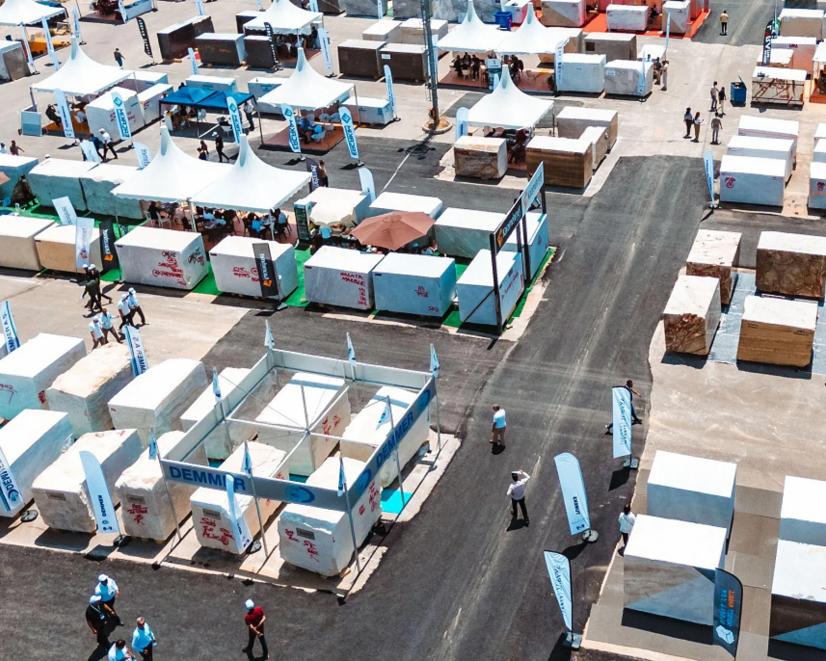 Afyon'da 1.500 Blok Doğal Taş Tamamen Tükendi!