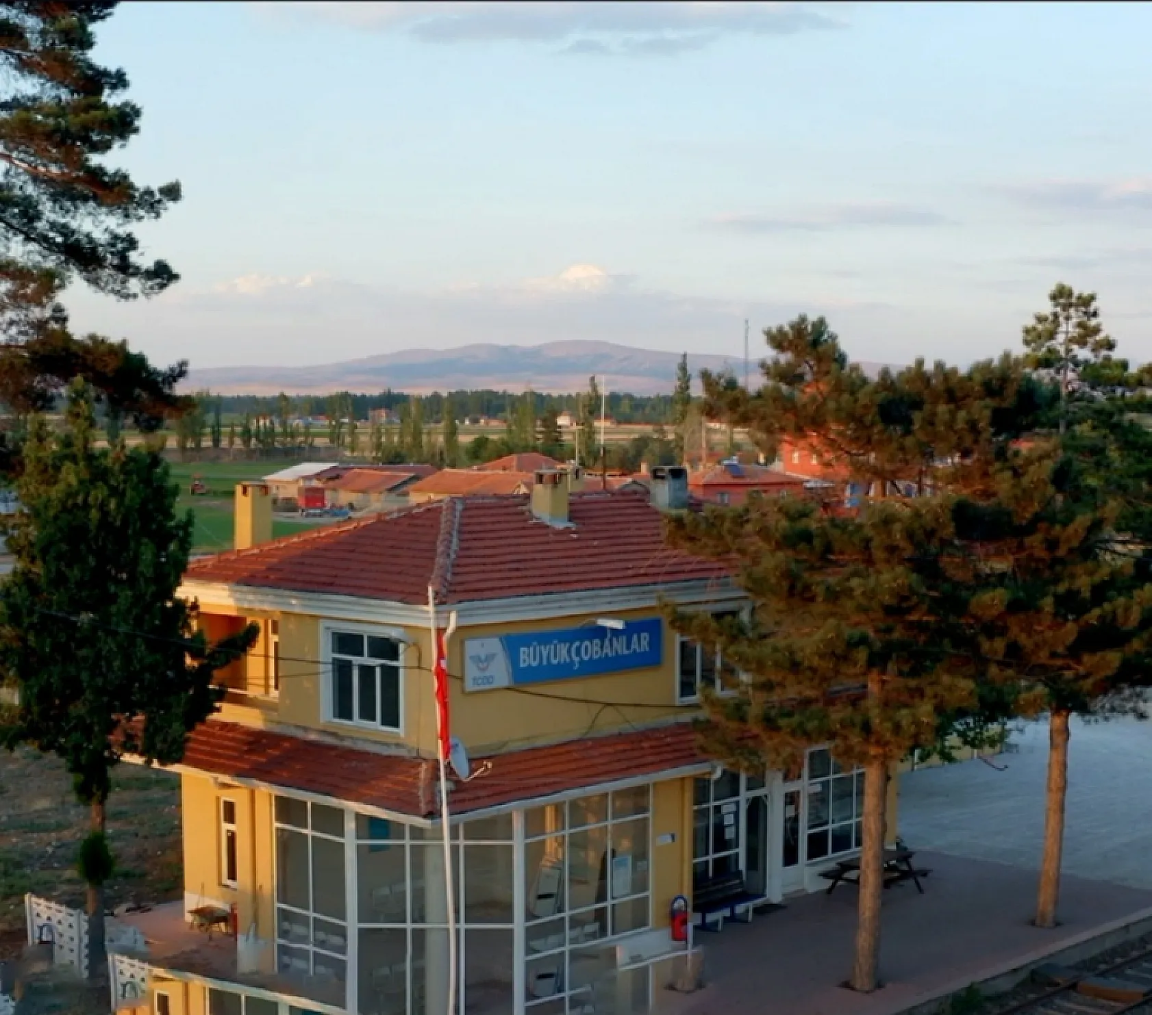 Umut, Bekleyiş, Hüzün… Afyon'daki İstasyonların Az Bilinen Fotoğrafları…