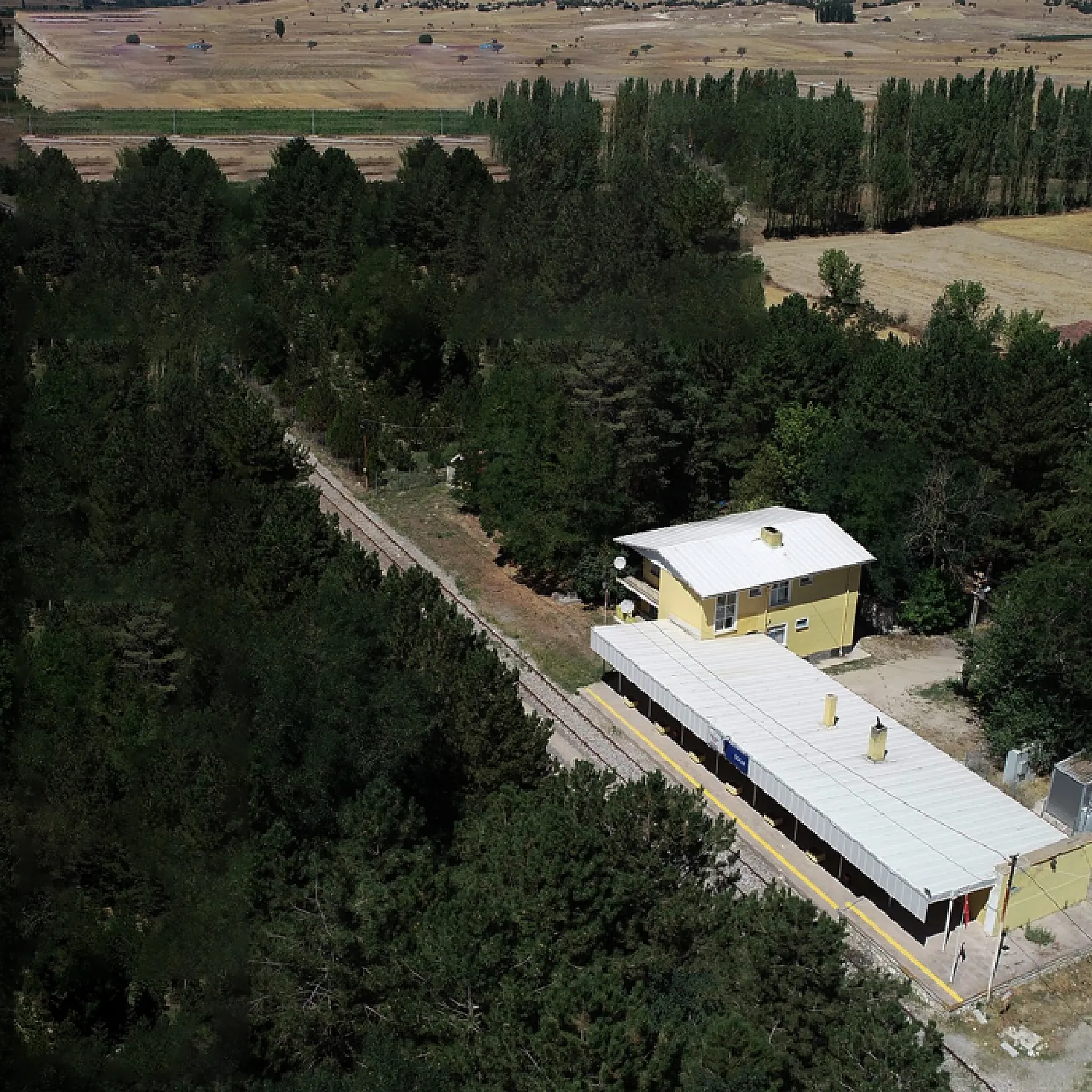 Umut, Bekleyiş, Hüzün… Afyon'daki İstasyonların Az Bilinen Fotoğrafları…