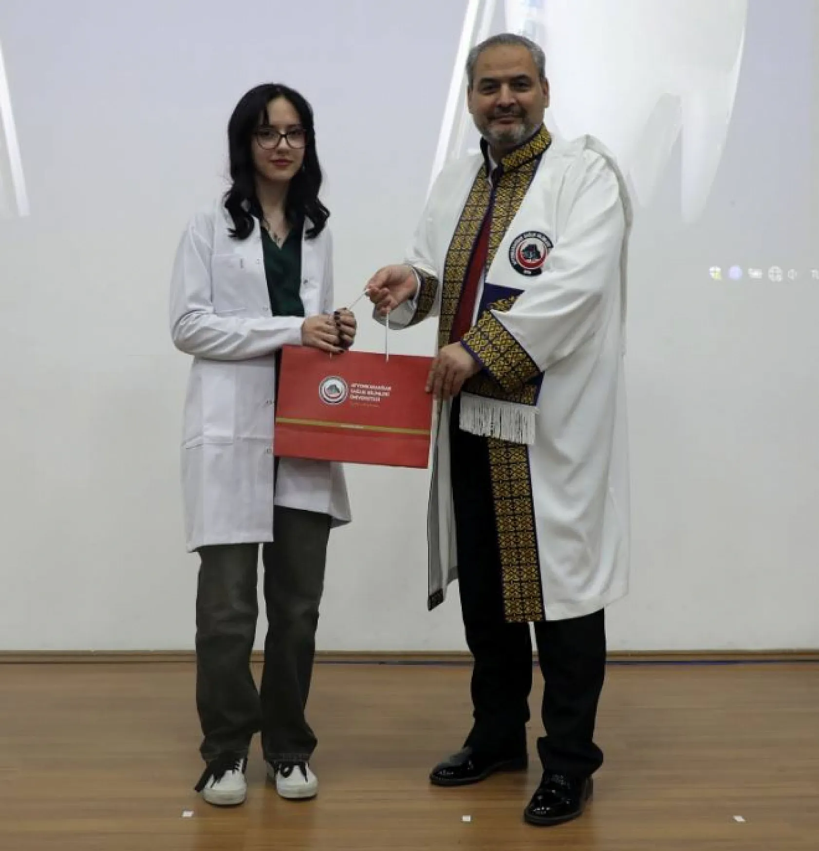 AFSÜ'ye Tam Donanımlı Ağız ve Diş Sağlığı Hastanesi Geliyor