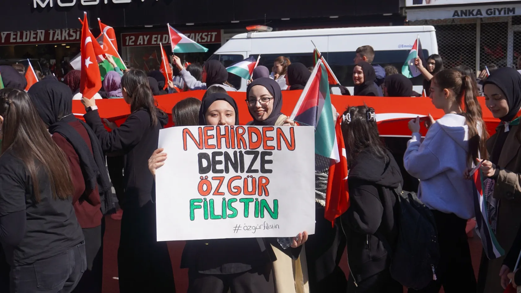 7 Ekim'de Afyon'dan Filistin'e 7 Bin Selam
