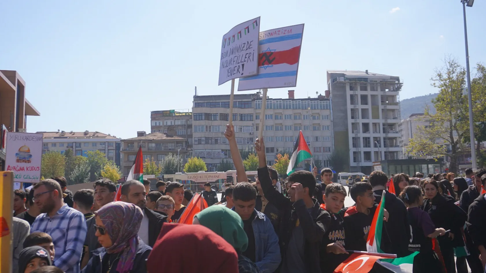 7 Ekim'de Afyon'dan Filistin'e 7 Bin Selam